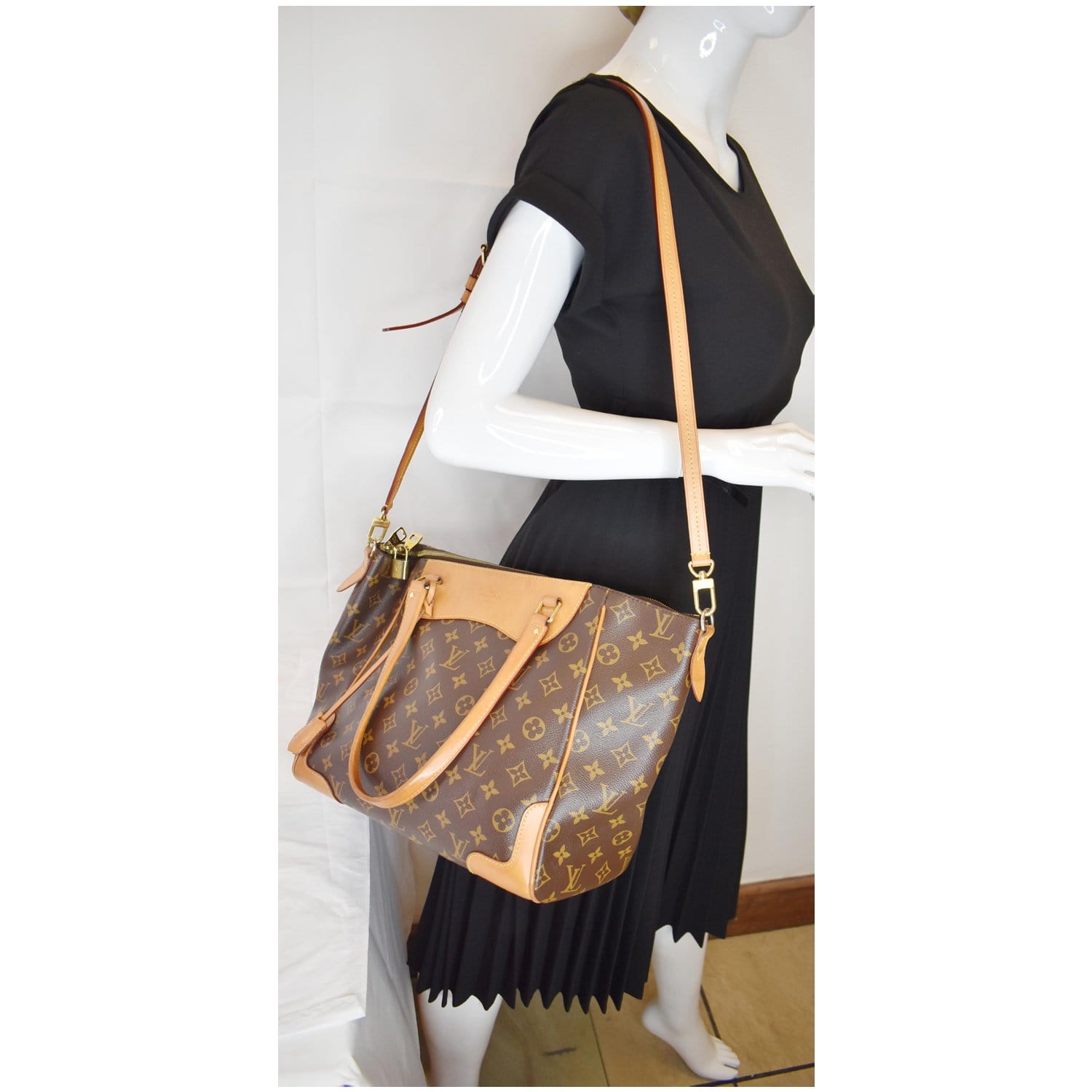 Louis Estrela Nm Shoulder Bag Canvas Monogram Bag Brown