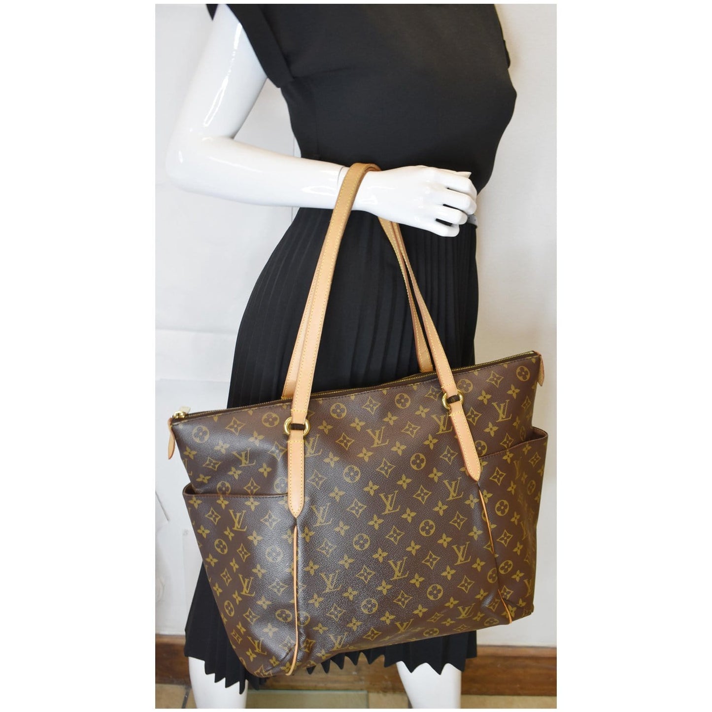 Louis Totally Gm Tote Shoulder Bag Canvas Monogram Bag Brown