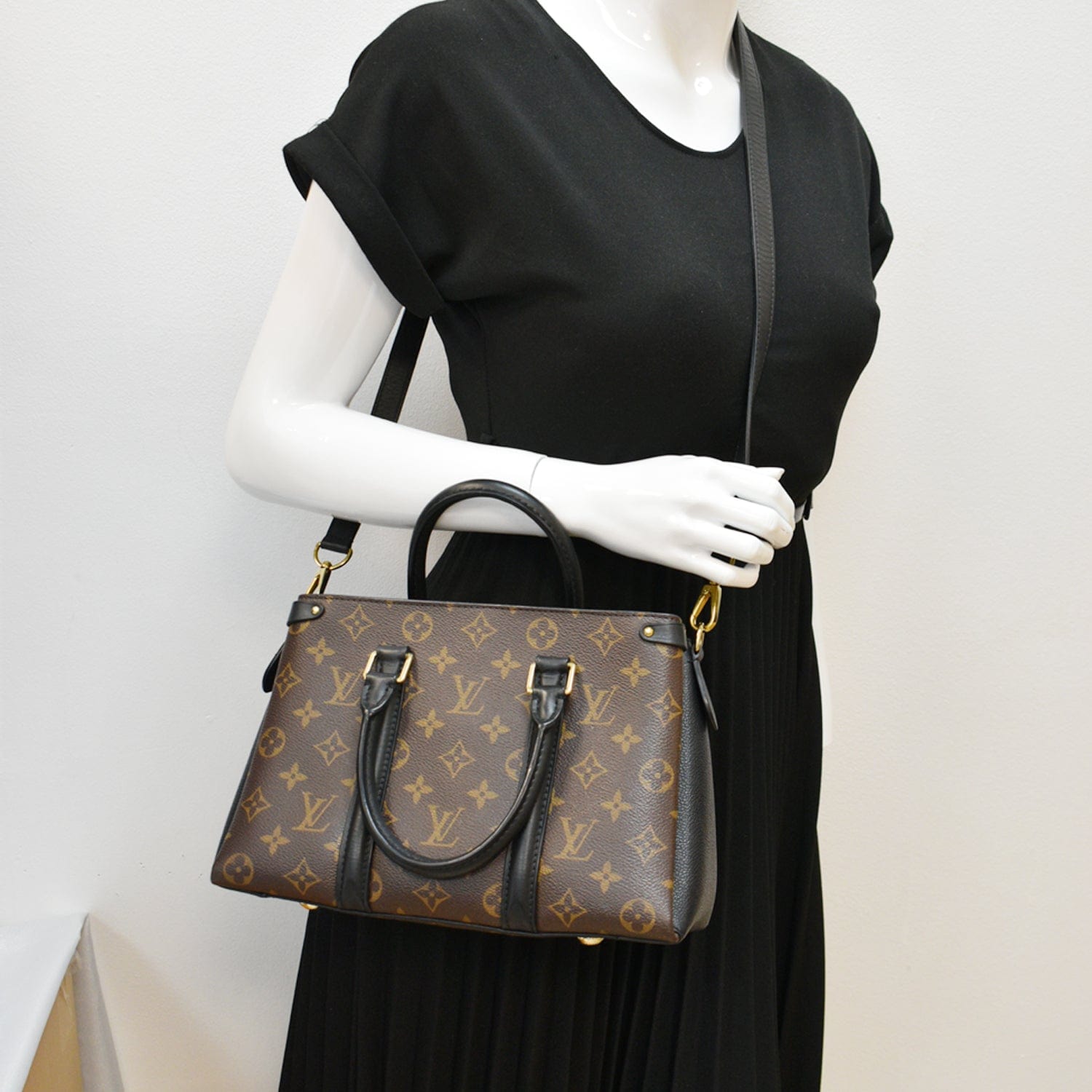 Louis Soufflot Bb Shoulder Crossbody Bag Canvas Monogram