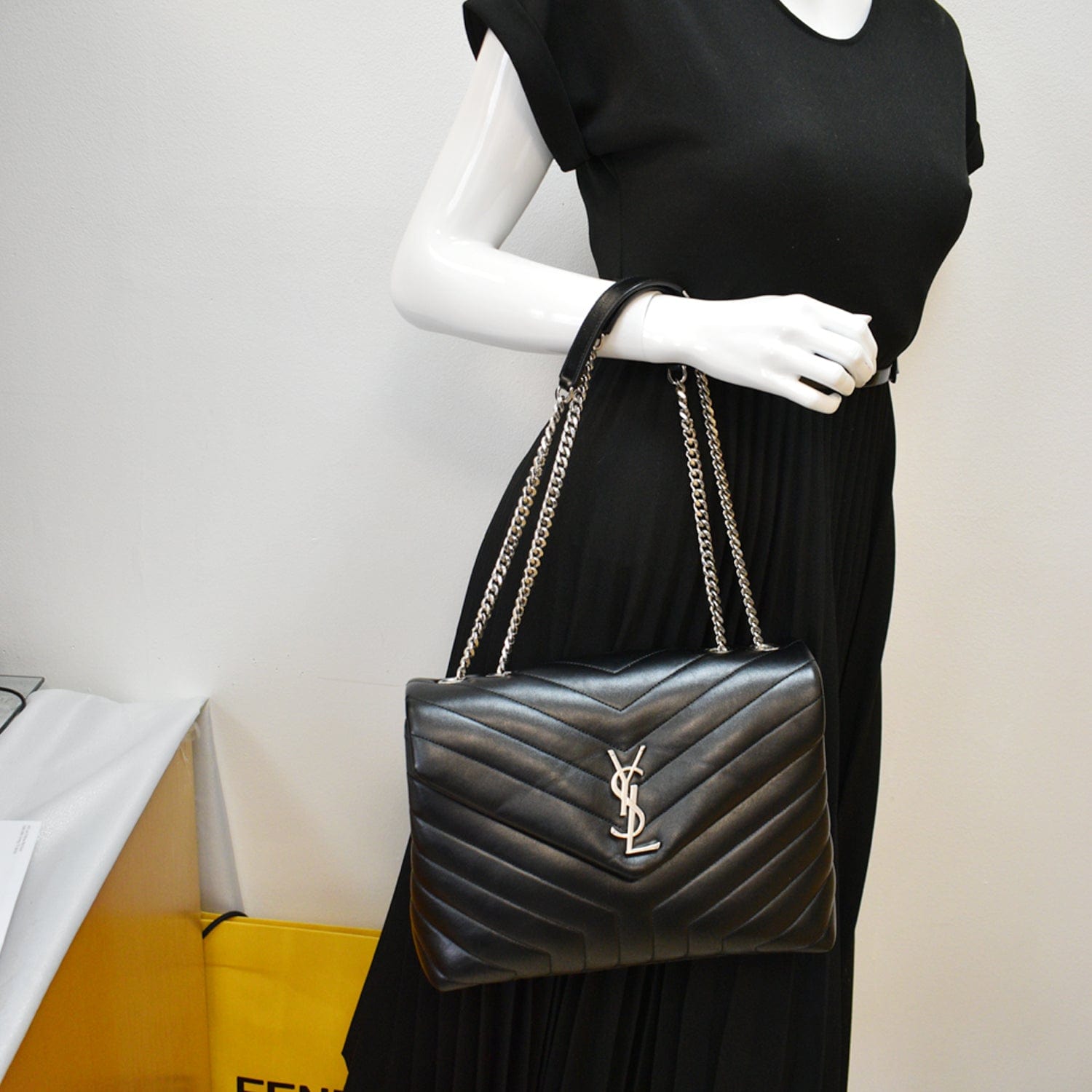 YSL Saint Laurent Saint Medium Loulou Chain Shoulder Bag Leather Matelasse Medium 1