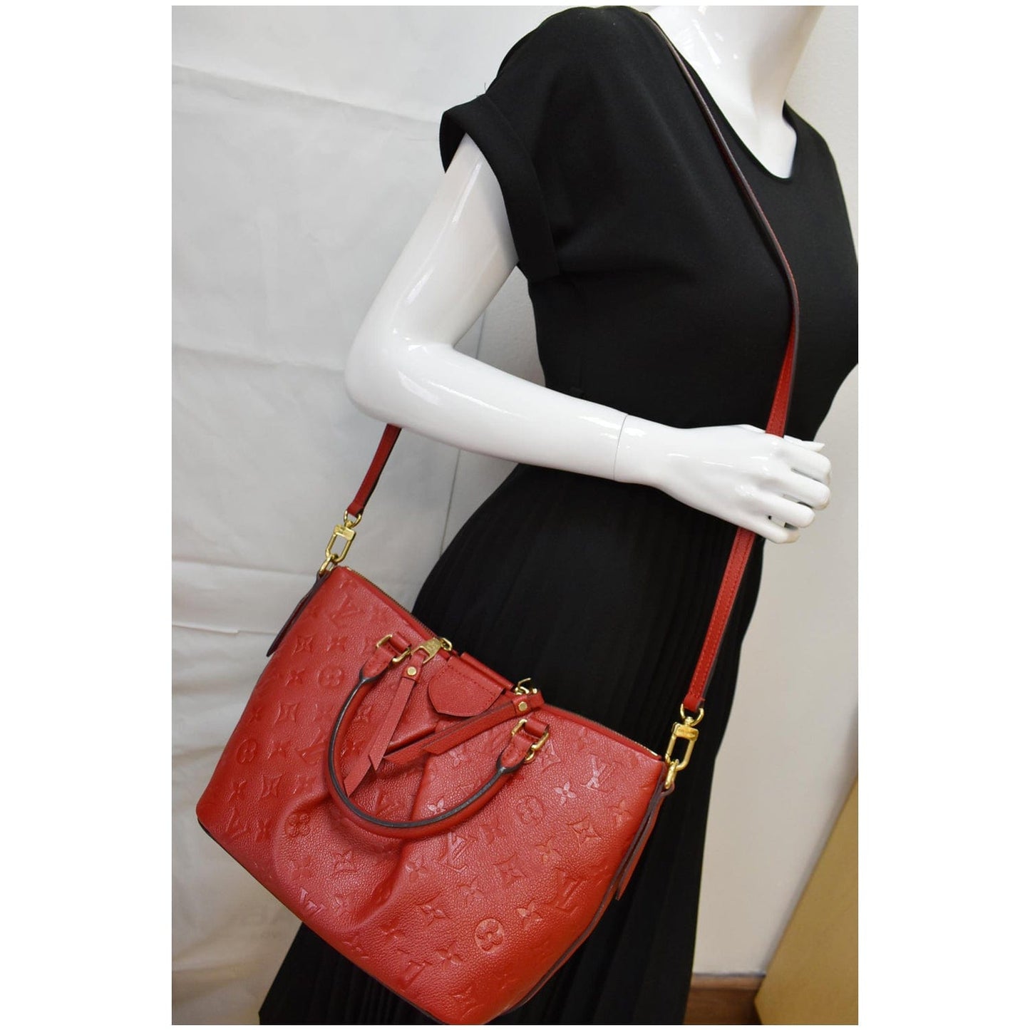 Louis Mazarine Pm Empreinte Shoulder Bag Off Monogram Red