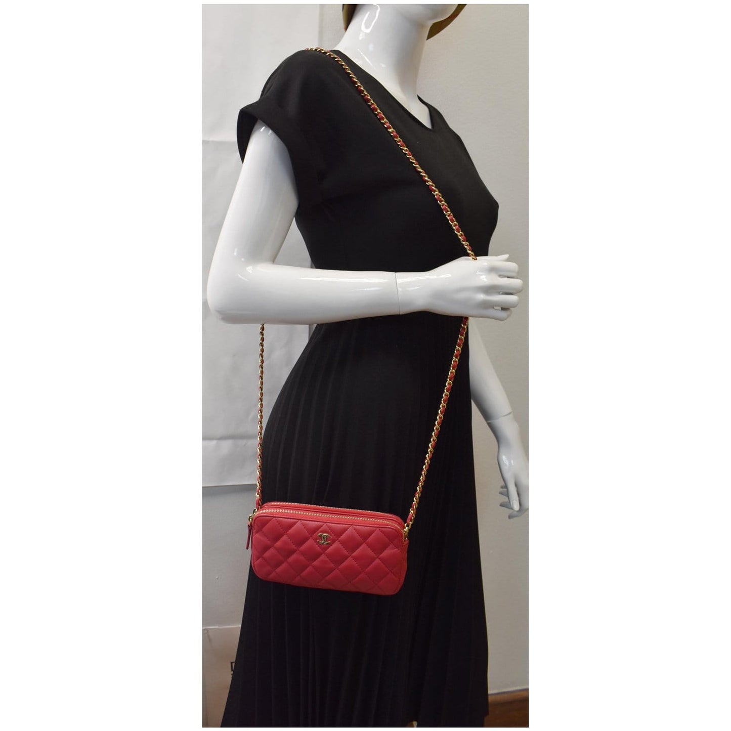 Chanel Double Zip Wallet On Woc Lambskin Shoulder Red Chain Crossbody Bag