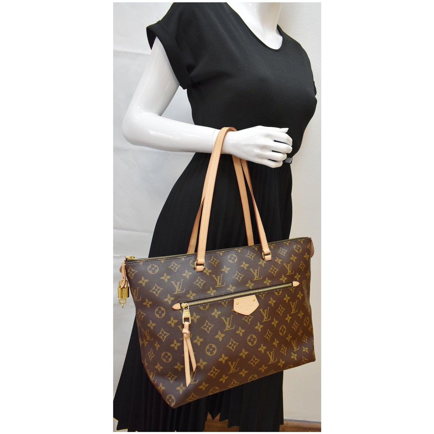 Louis Iena Mm Shoulder Bag Canvas Monogram Brown 2