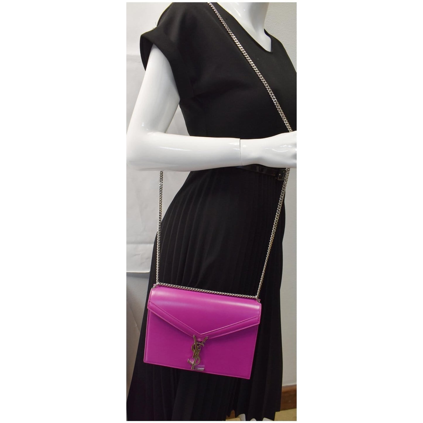YSL Saint Laurent Saint Cassandra Clasp Shoulder Bag Magenta Monogram Medium