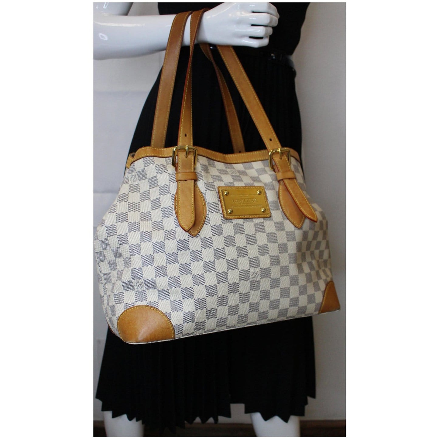 Louis Hampstead Pm Damier Azur Shoulder Bag White