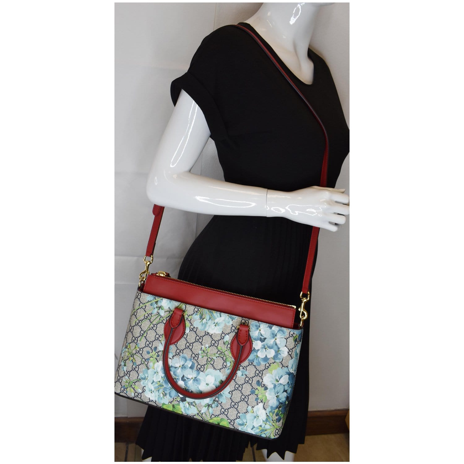 Gucci Blooms Floral Supreme Satchel Bag Leather Canvas Travel Bag