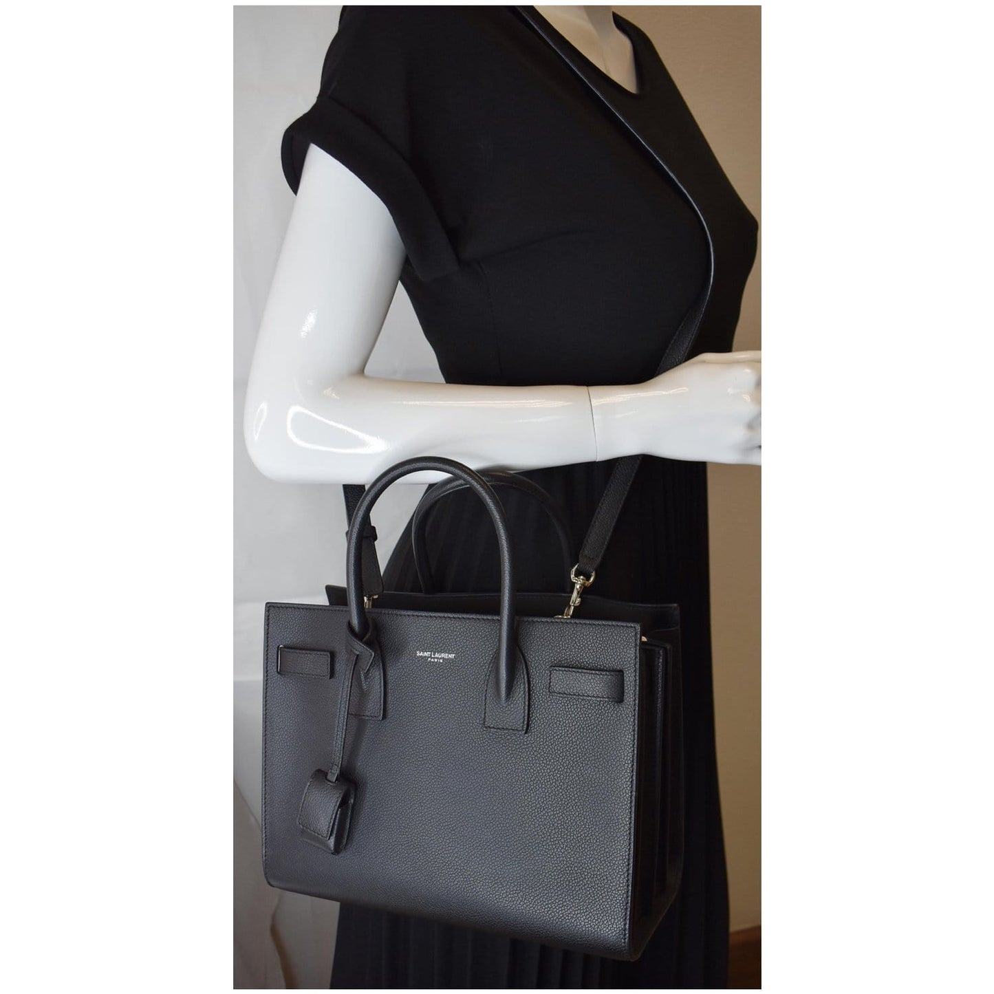 YSL Saint Laurent Saint Baby Sac De Jour Grained Tote Leather Black Tote Bag