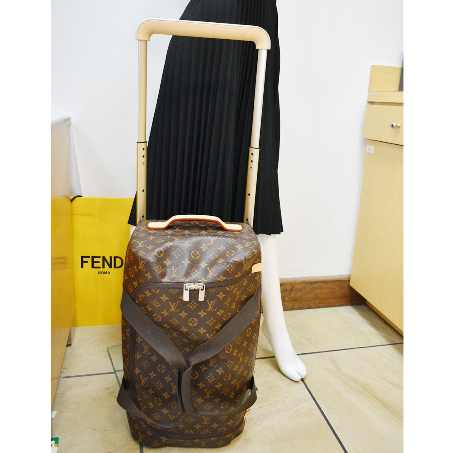 Louis Horizon Soft Rolling Duffle Bag Canvas Monogram Travel Bag