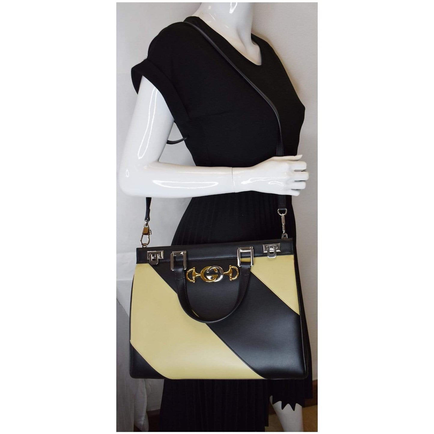 Gucci Zumi Diagonal Stripe Top Handle Bag Leather Beige Shoulder Bag