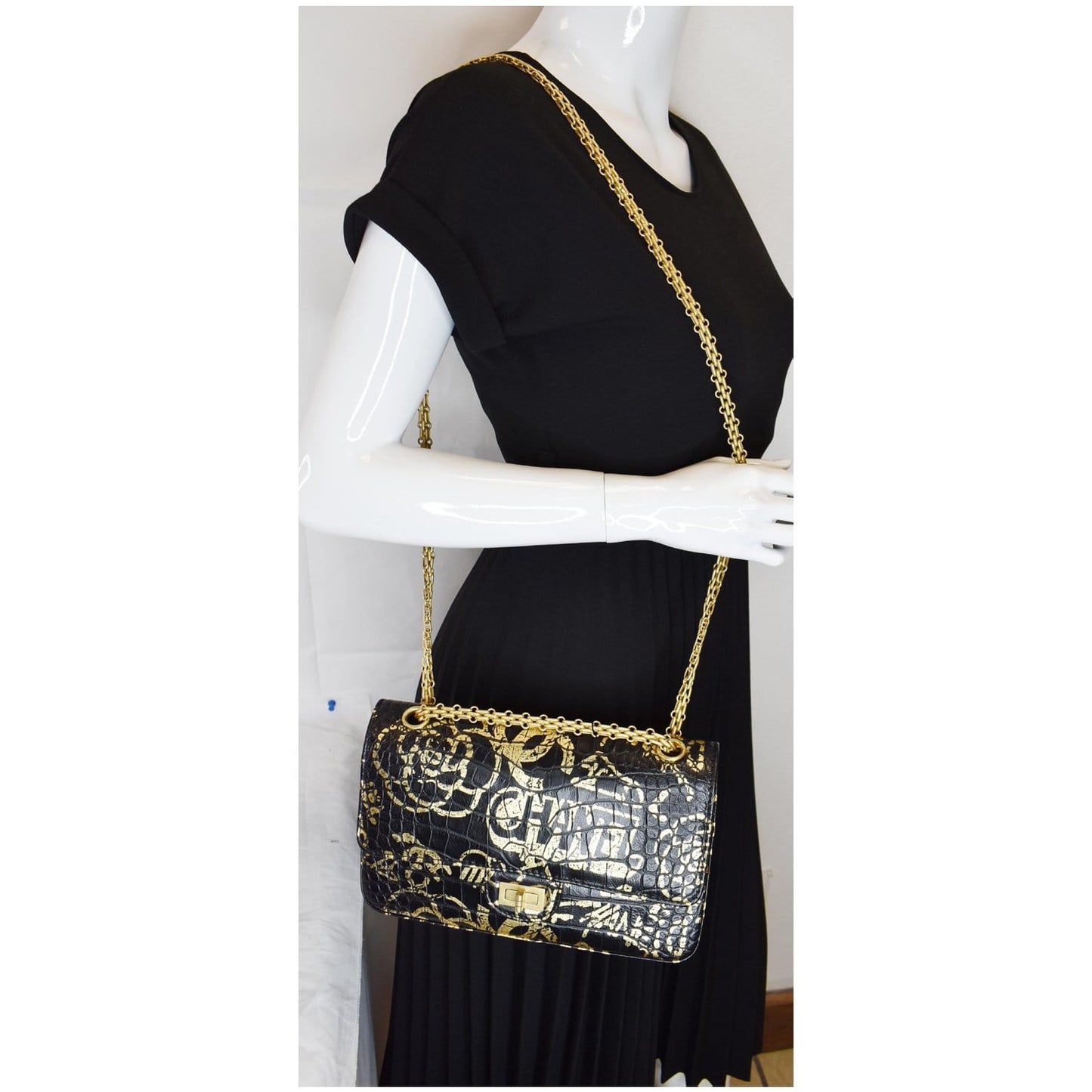 Chanel Reissue Crocodile Embossed Graffiti Shoulder Bag Black Flap