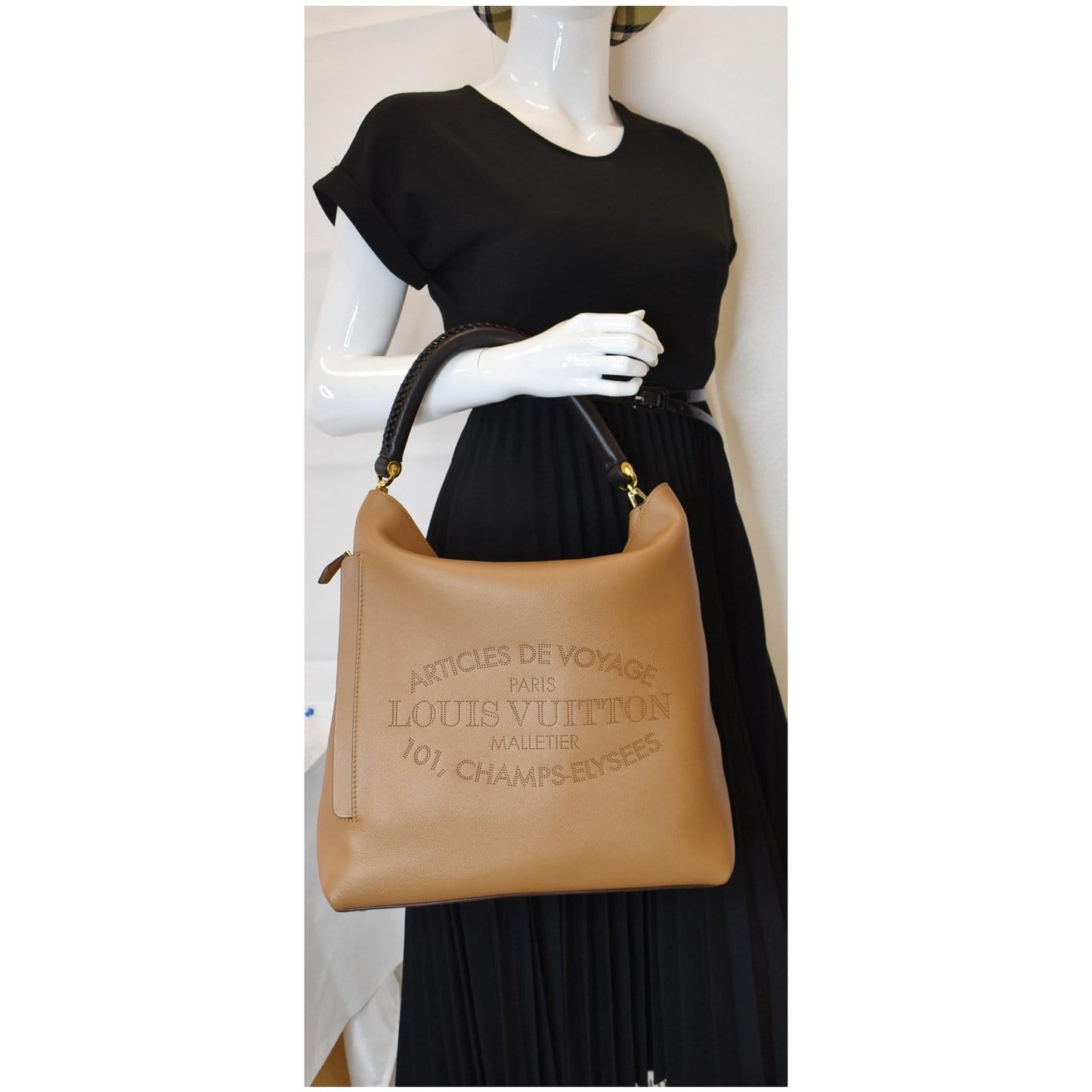 Louis Bagatelle Parnassea Shoulder Bag Noisette Leather