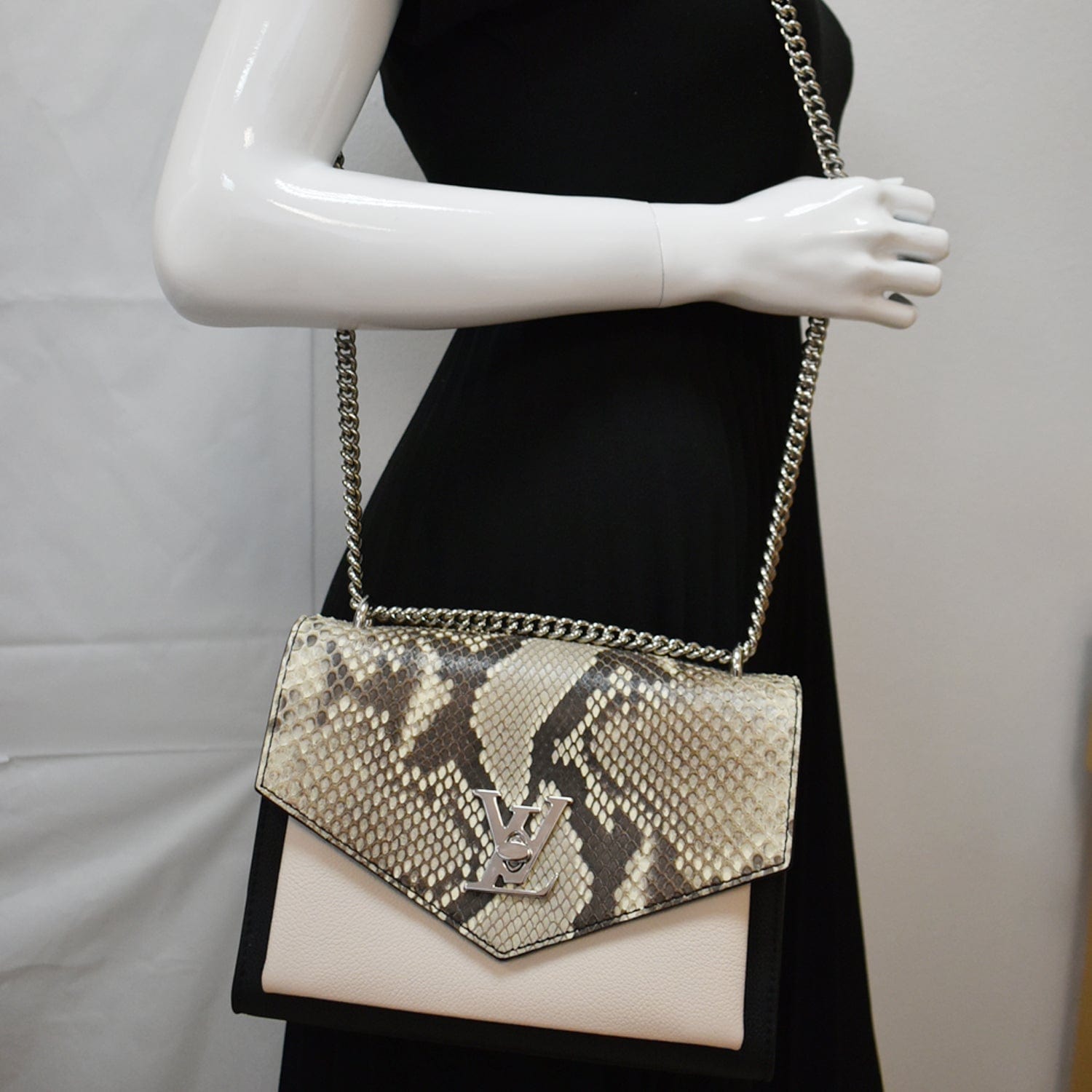 Louis Mylockme Bb Python Crossbody Bag Leather Black