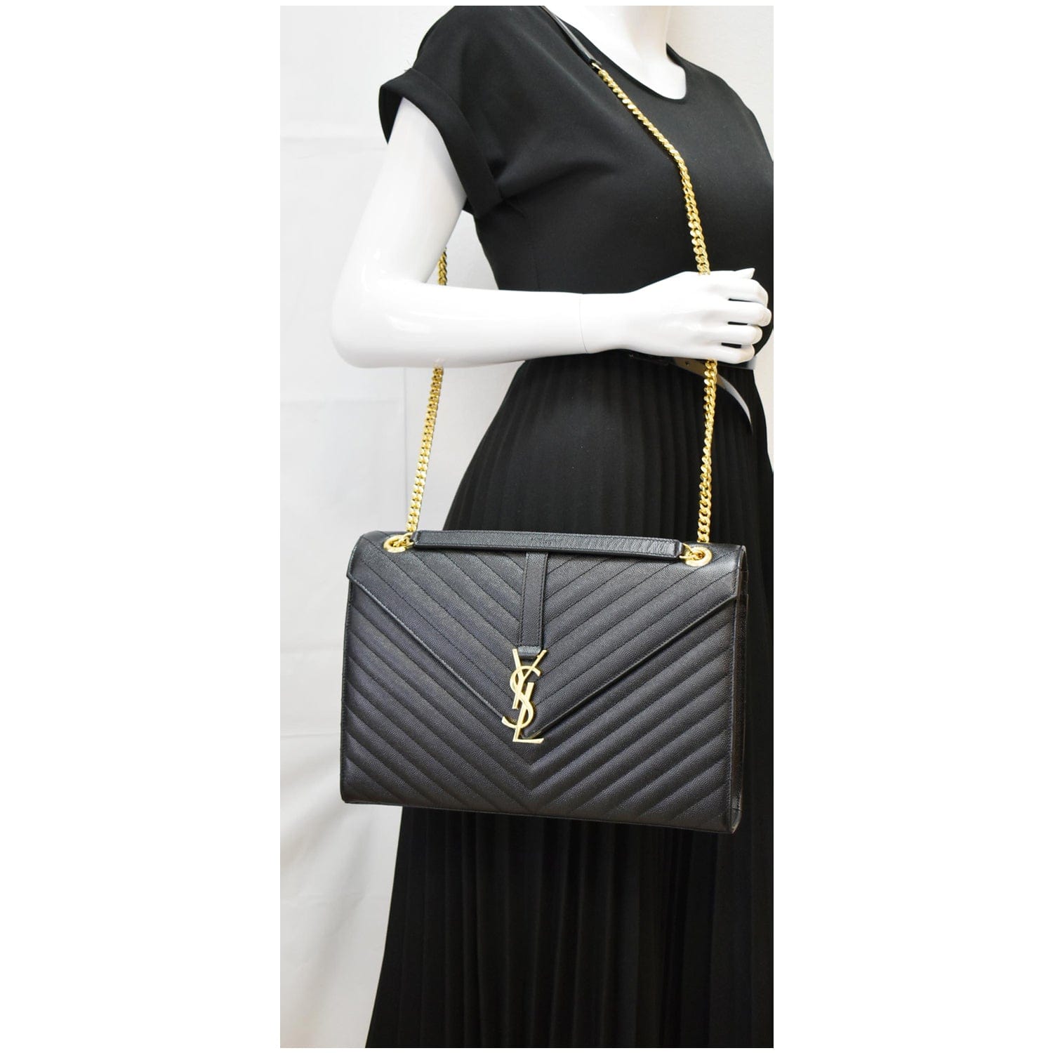 YSL Saint Laurent Saint Envelope Mix Grain De Poudre Chain Matelasse Black Shoulder Bag Bag Black