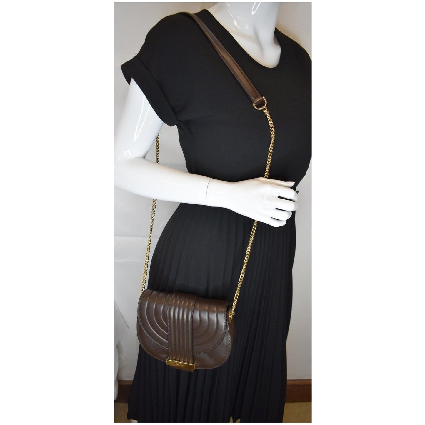 Rosette Crossbody Bag Chocolate Final Sale Leather Brown