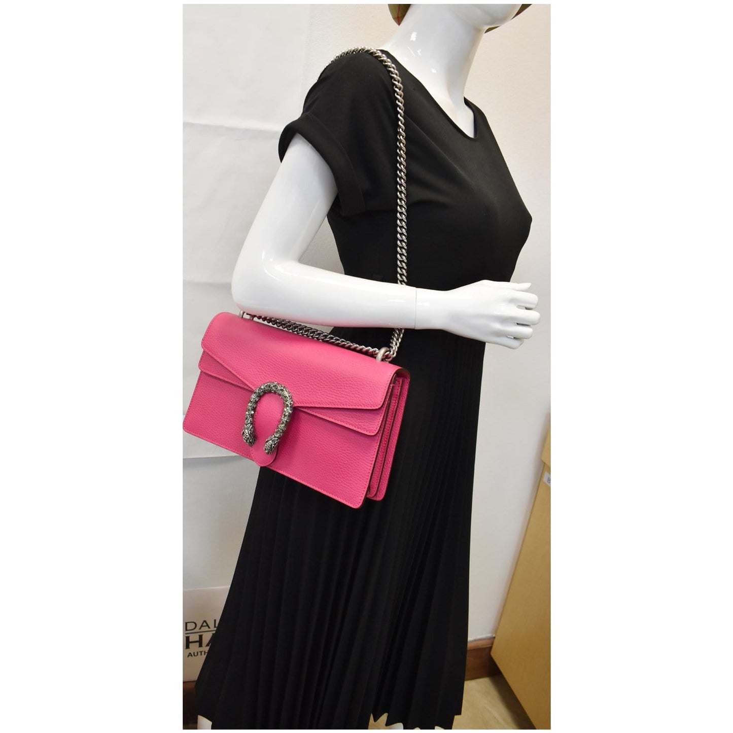 Gucci Dionysus Shoulder Bag Leather Pink
