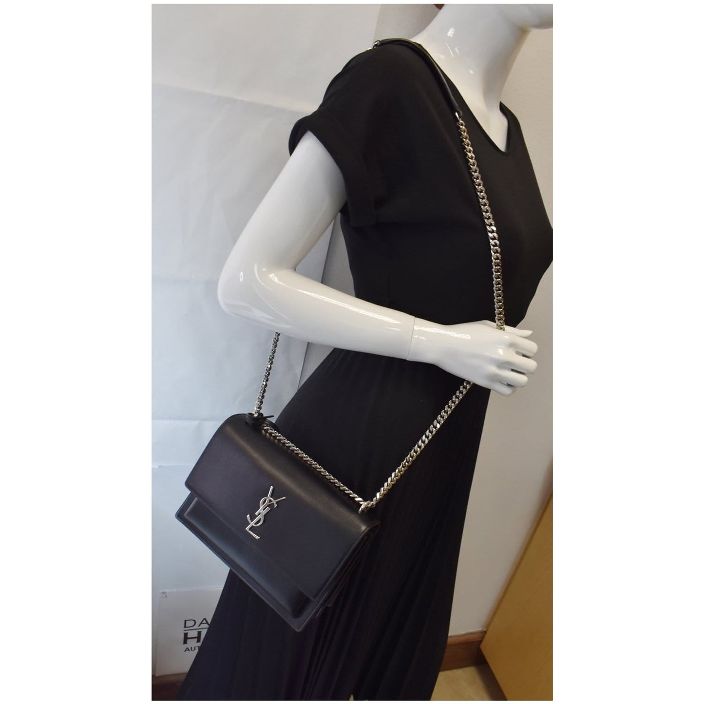 YSL Saint Laurent Saint Sunset Medium Shoulder Bag Leather Monogram Bag Black