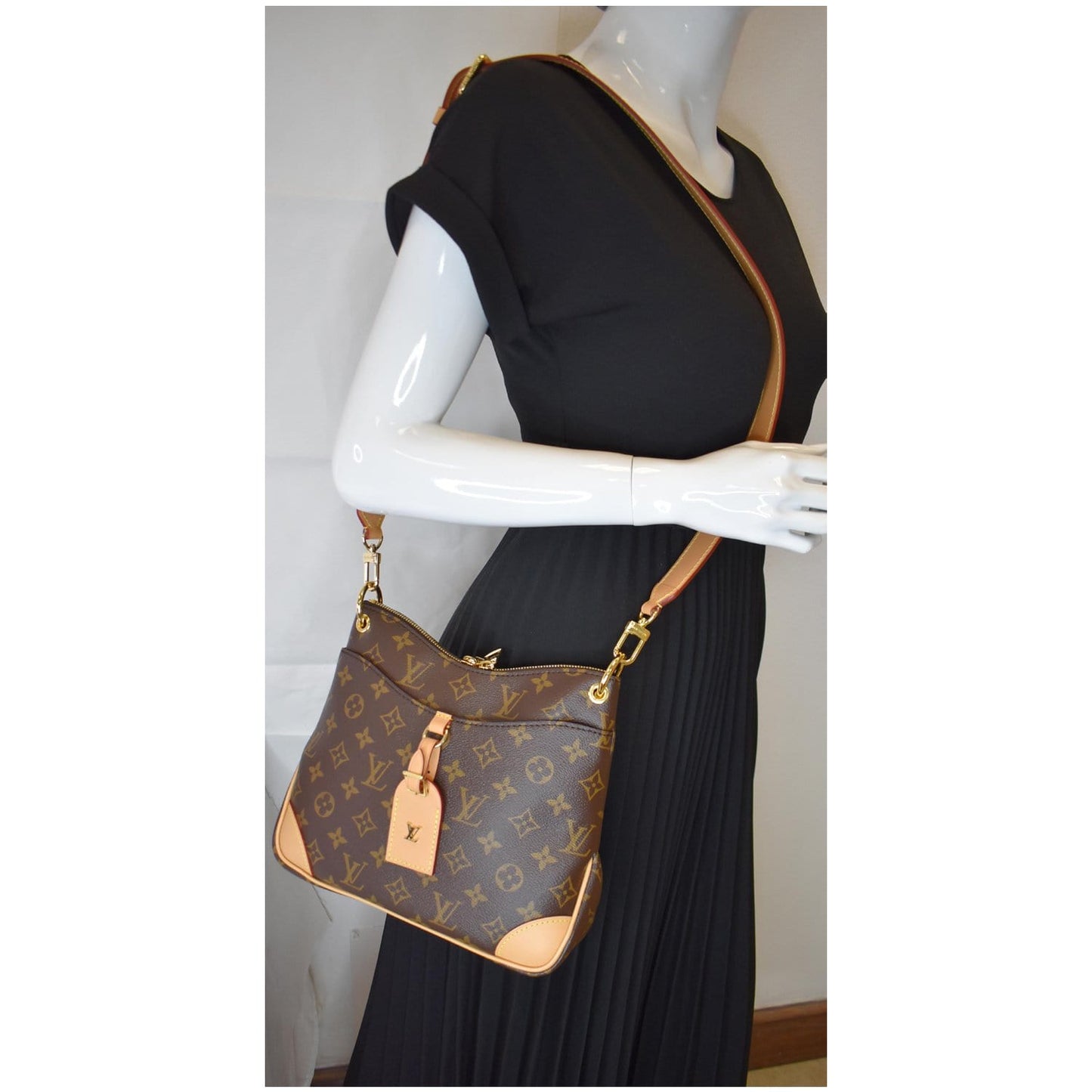 Louis Odeon Pm Nm Shoulder Bag Natural Canvas Monogram Bag Natural