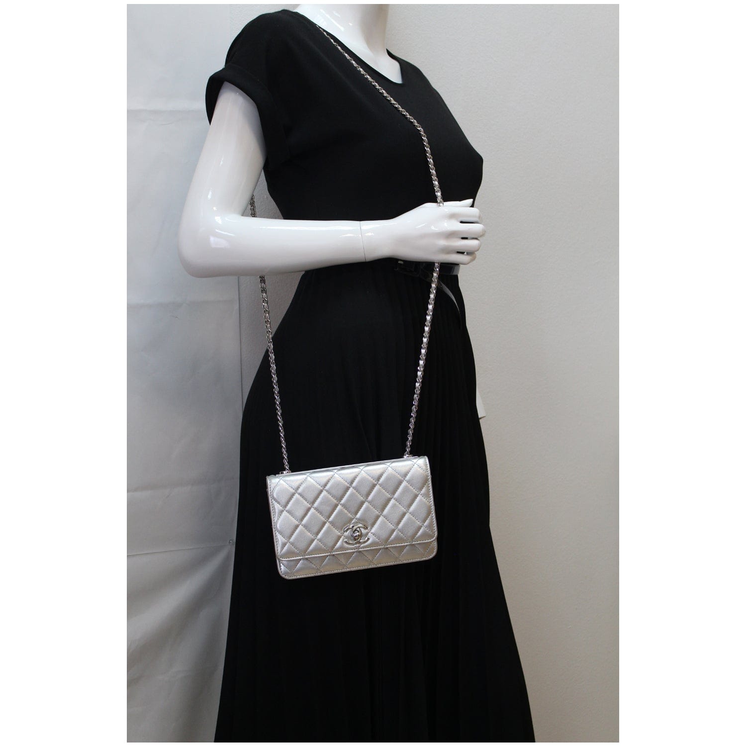 Chanel Trendy Cc Wallet On Chain Crossbody Bag Leather Quilted