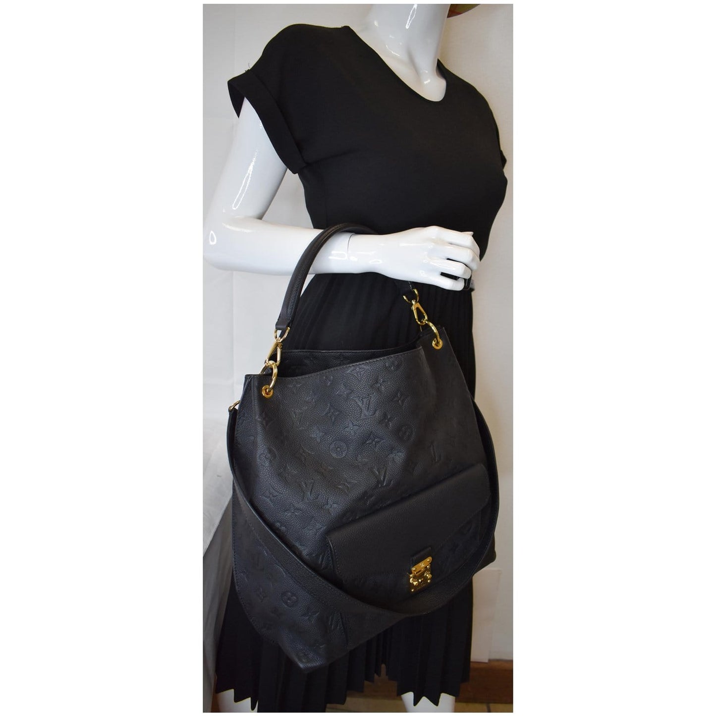 Louis Metis Hobo Empreinte Shoulder Bag Monogram Black