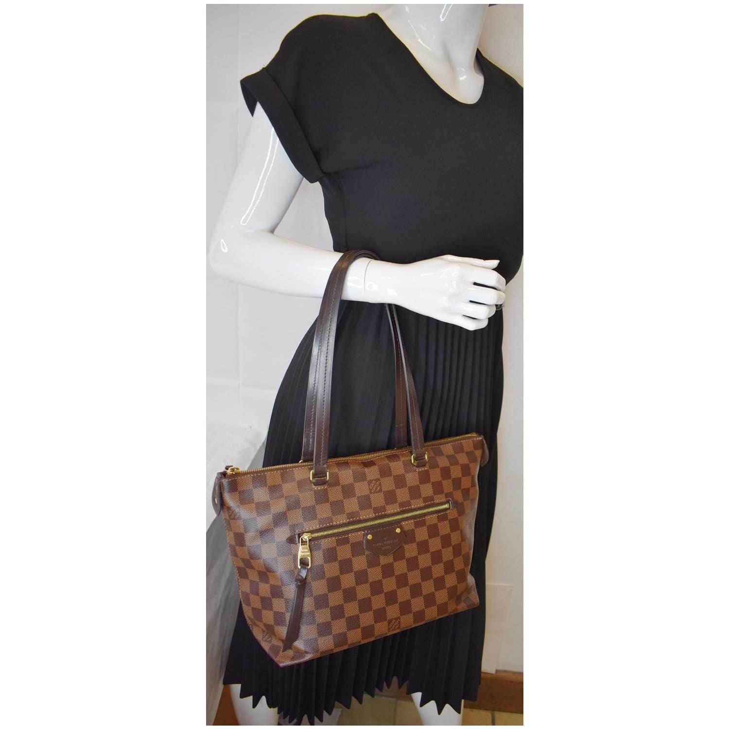 Louis Iena Pm Damier Ebene Shoulder Bag Brown