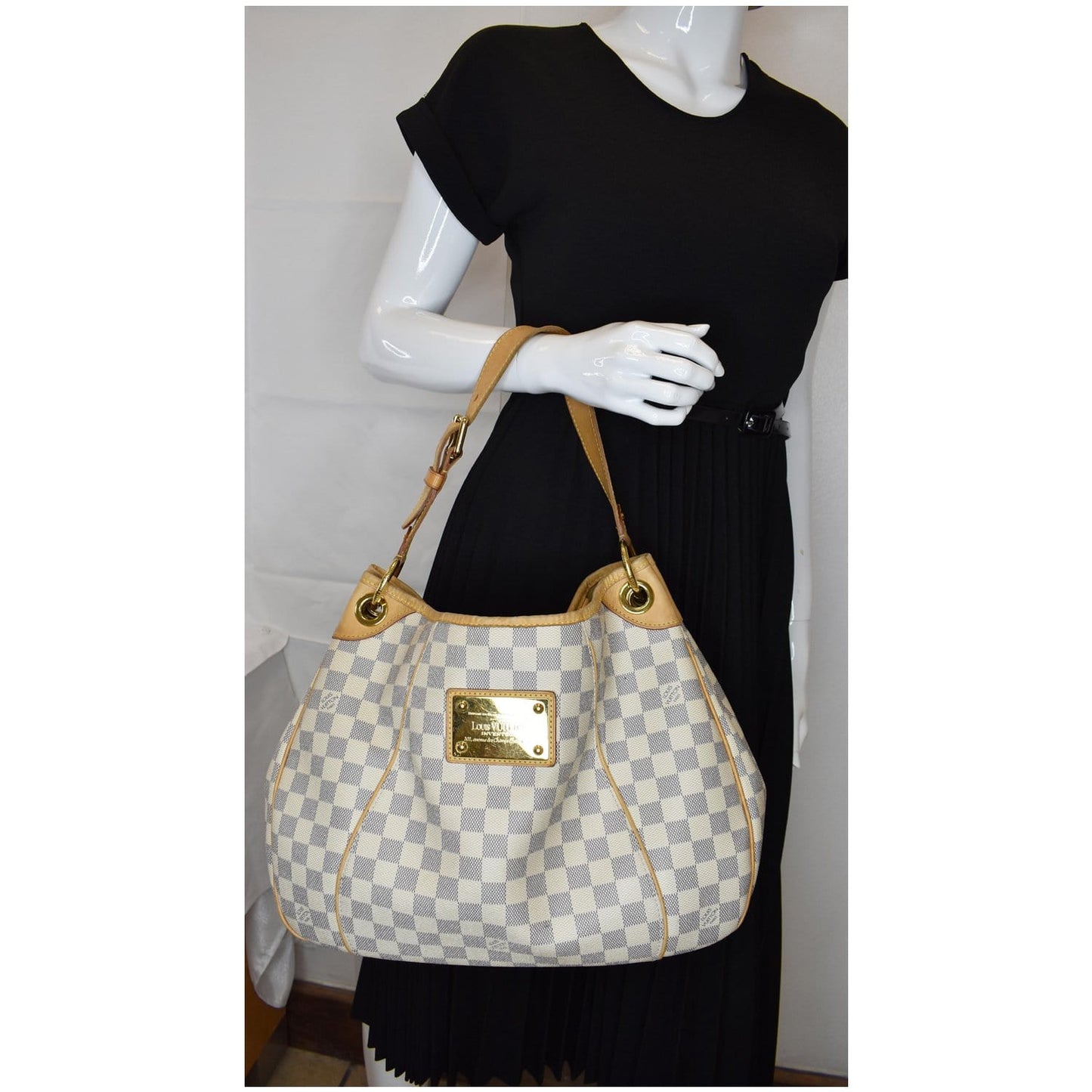 Louis Galliera Pm Damier Azur Shoulder Bag White