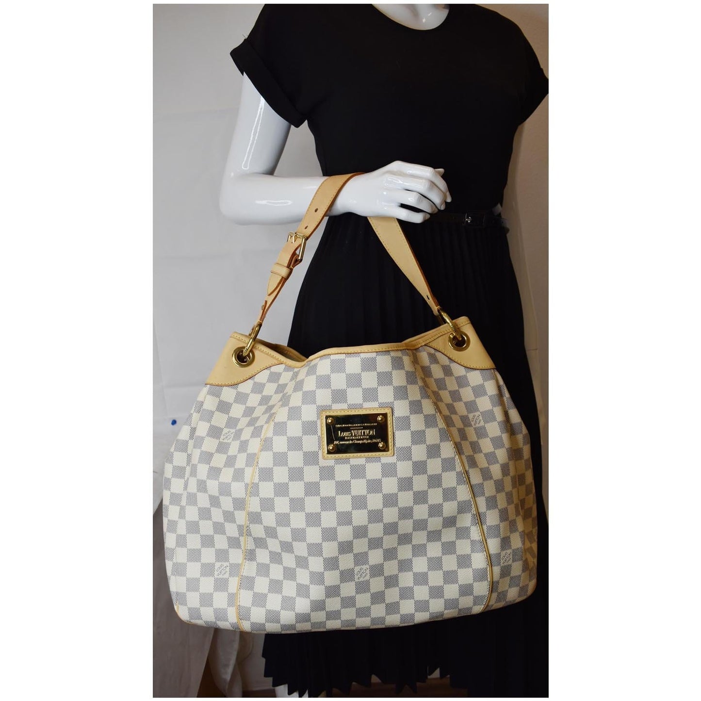 Louis Galliera Gm Damier Azur Shoulder Bag White