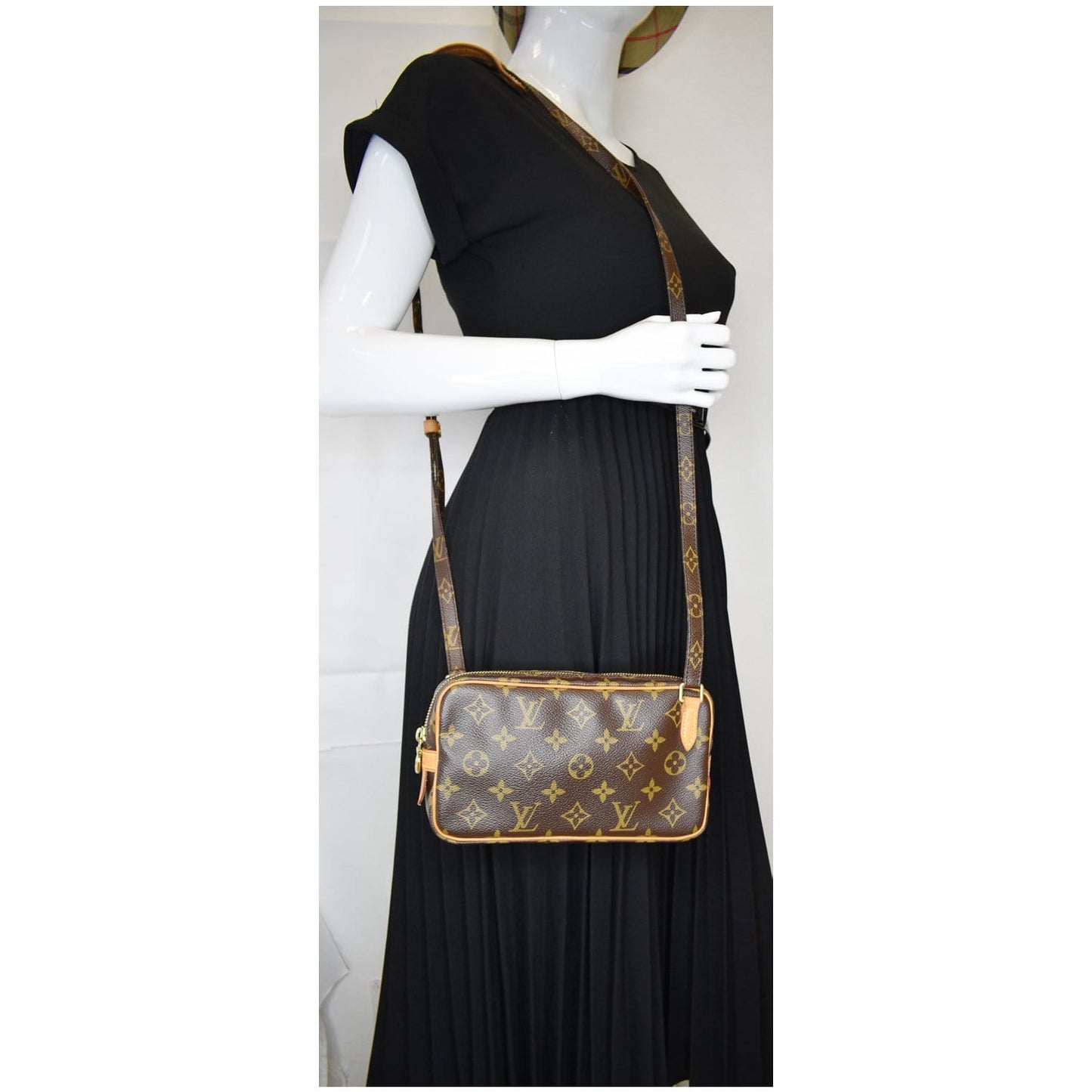 Louis Pochette Marly Bandouliere Crossbody Bag Canvas Monogram Bag Brown
