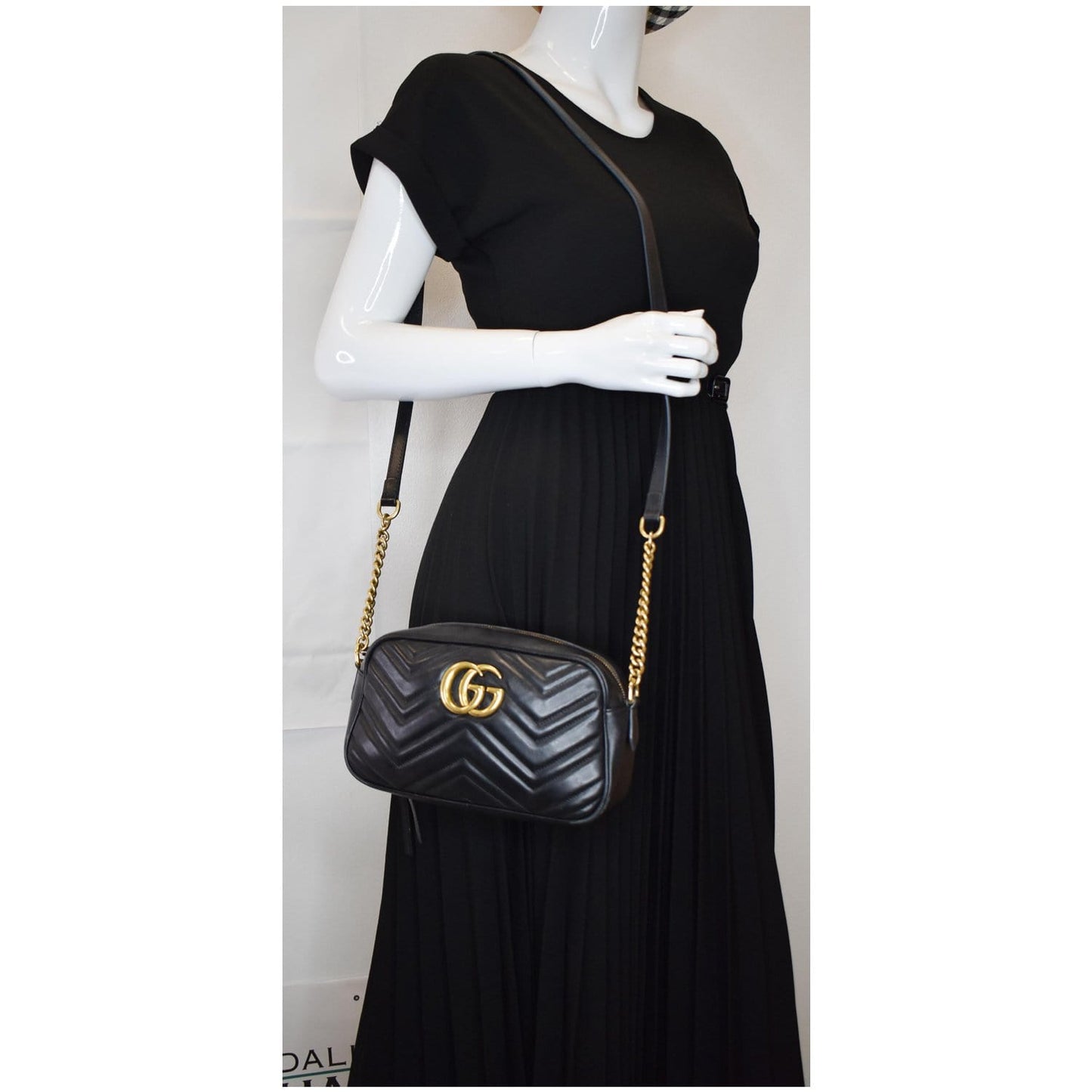 Gucci Marmont Small Crossbody Bag Leather Matelasse Bag Black
