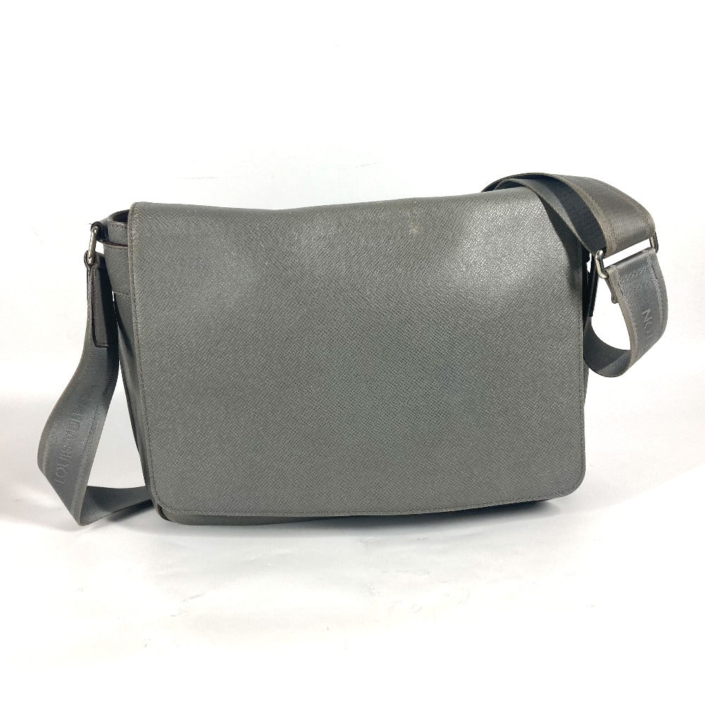 Louis Vuitton M32623 Taiga Roman MM Leather Gray Shoulder Bag
