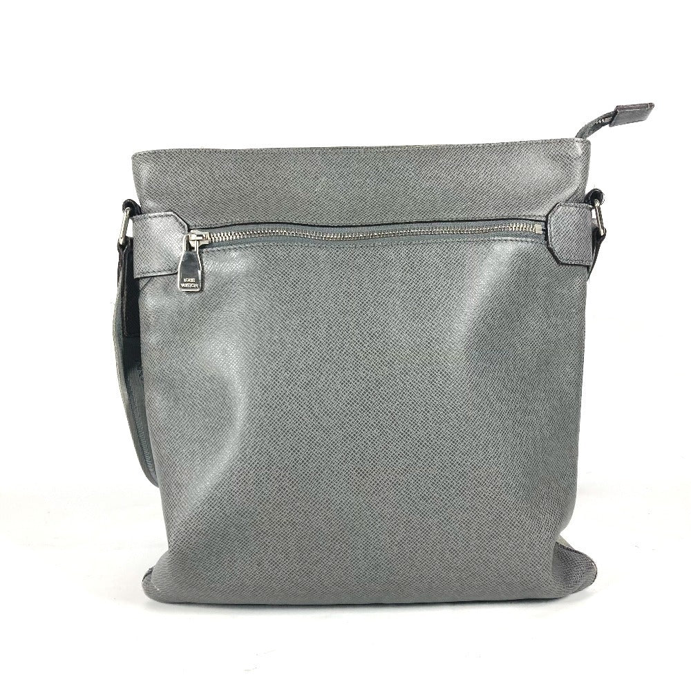 Louis Vuitton M32630 Taiga Sasha Leather Gray Shoulder Bag