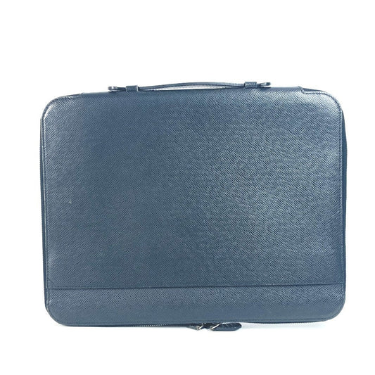 Louis Vuitton M32612 Taiga Vladimir Leather Black Clutch Bag