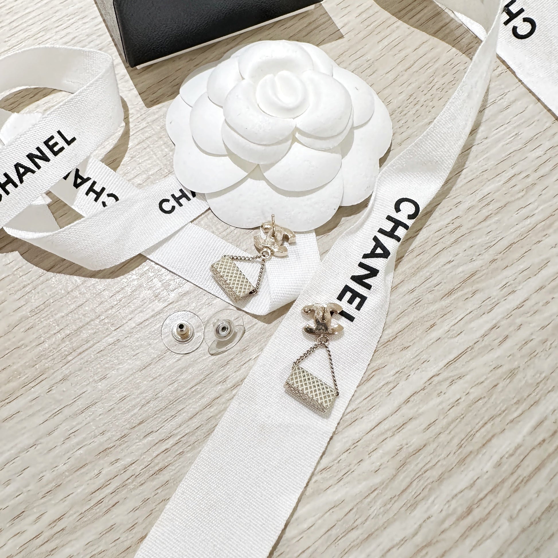 Chanel   earrings