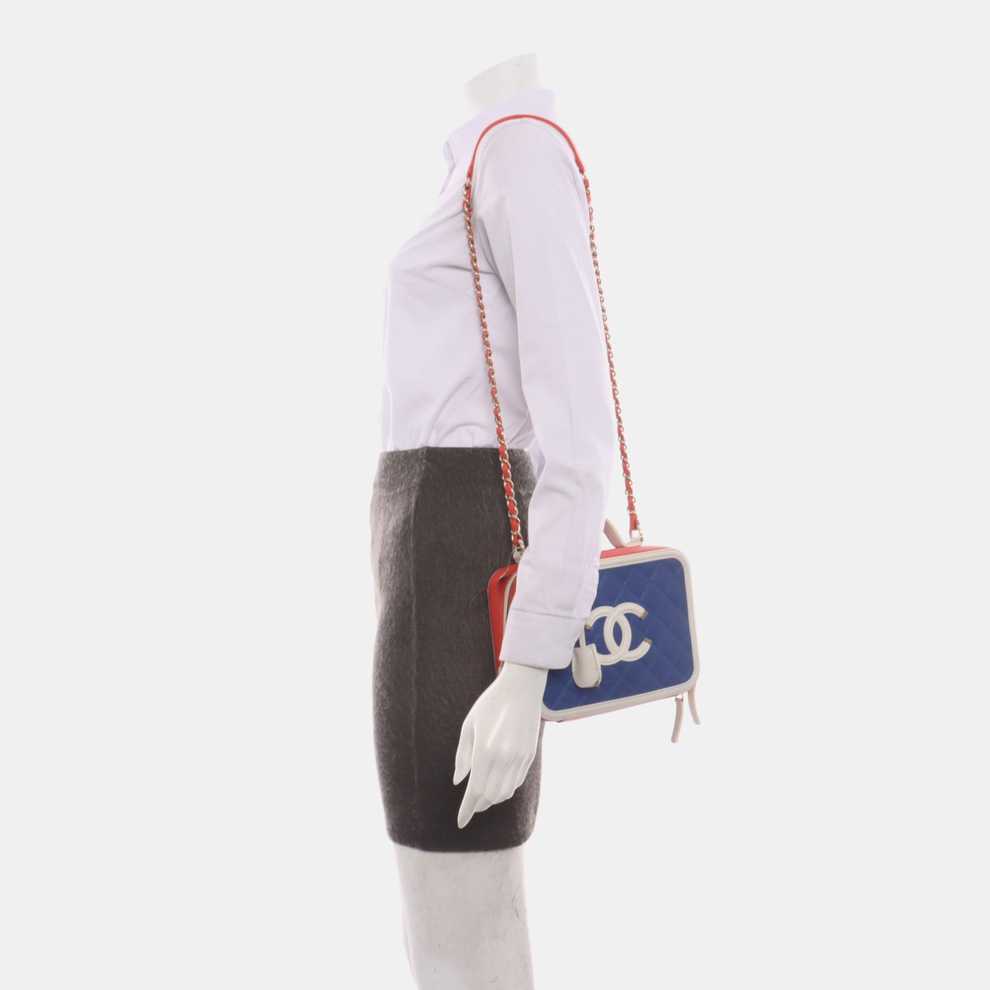 Chanel Filigree Vanity Tricolor Caviar Leather Handbag