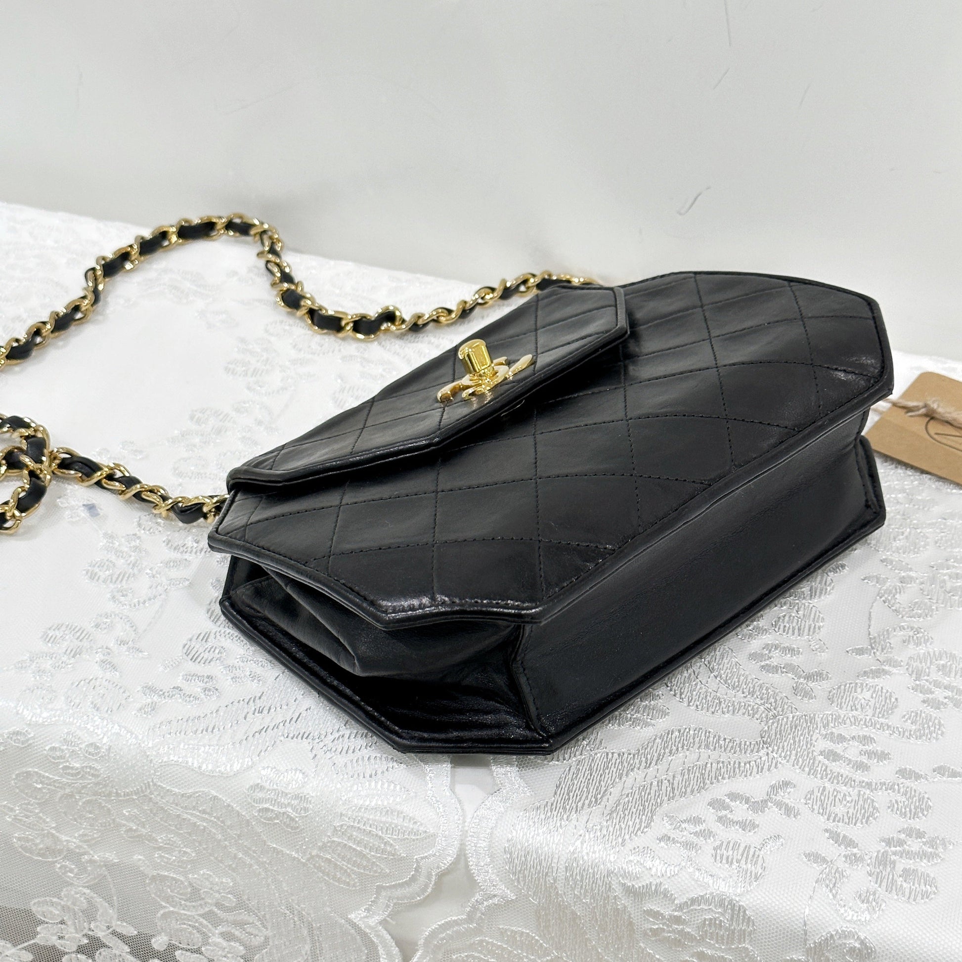 Chanel   octagonal quilted chain bag