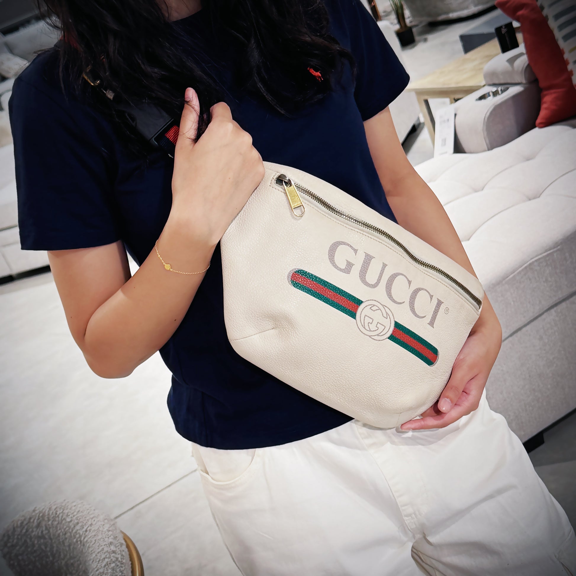 Gucci Unisex Logo Print Messenger Belt Bag Tws Leather White Accessory