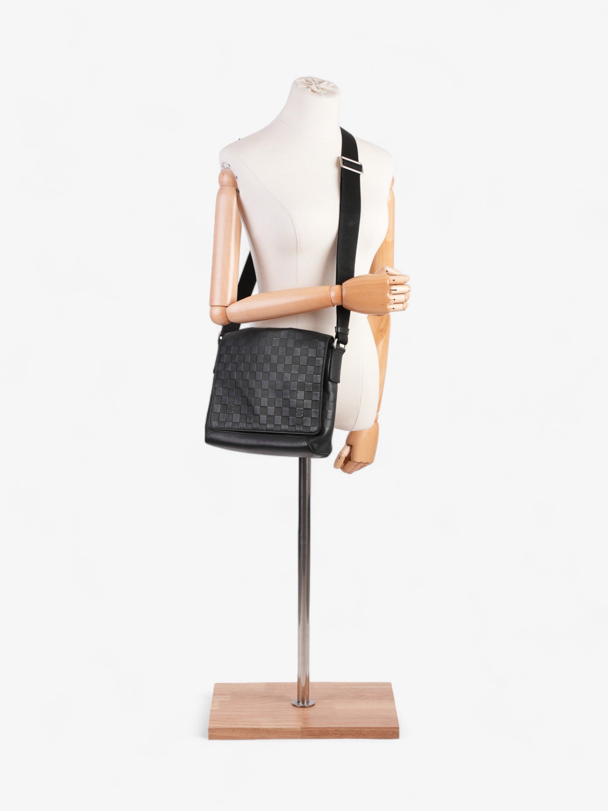 Louis Vuitton District Infini PM Damier Leather Handbag