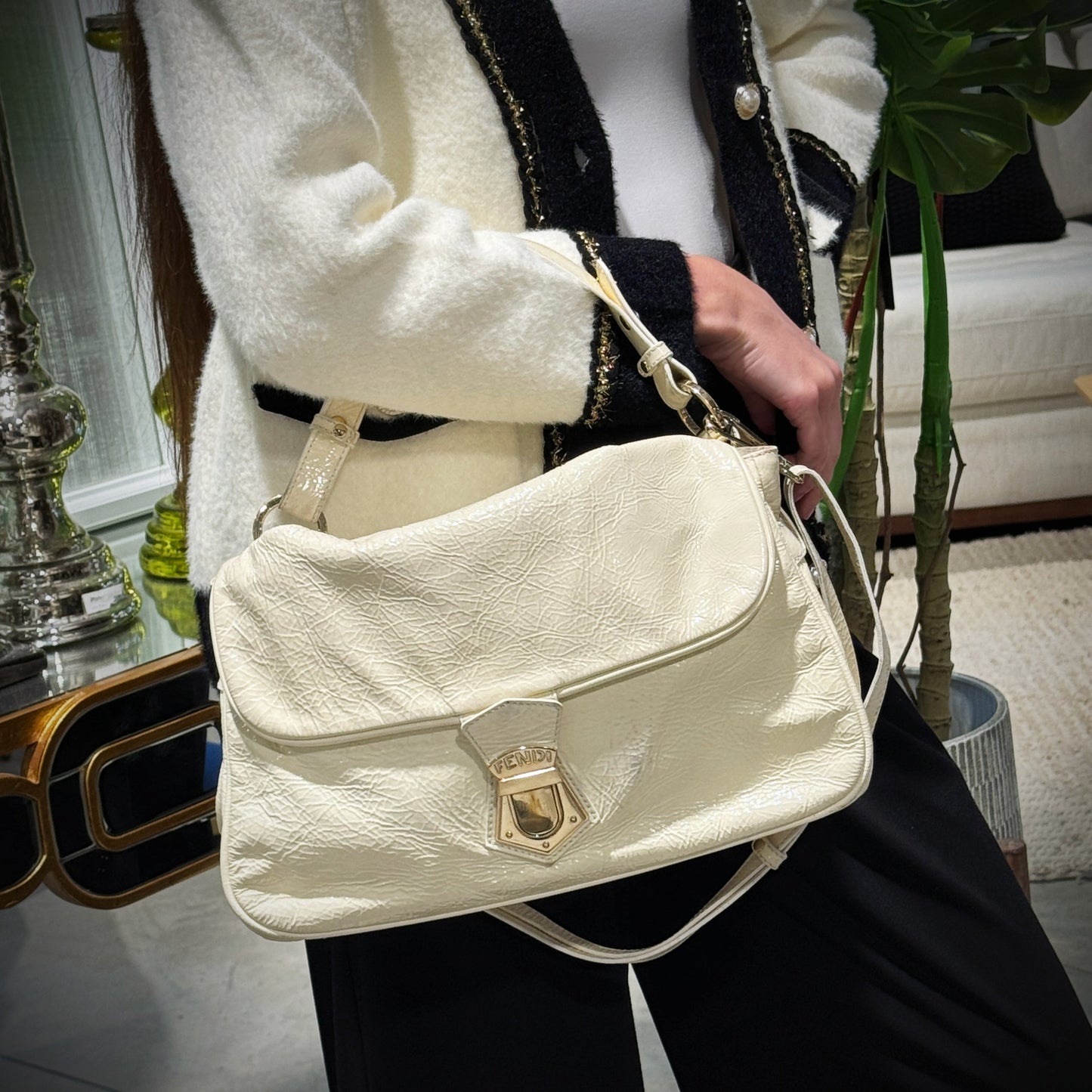 Fendi Baguette Lather Shoulder Bag Tws Patent