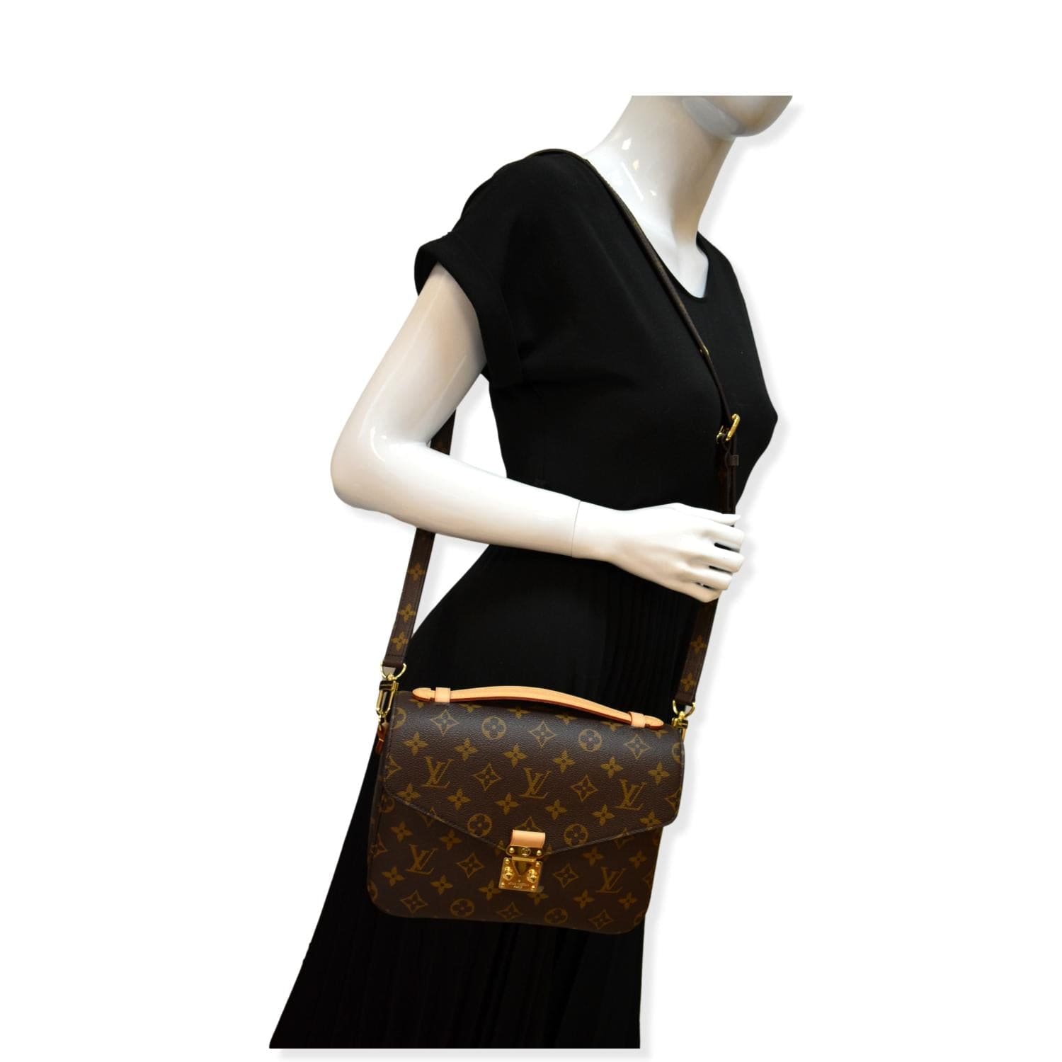 LV Louis Metis Pochette Crossbody Bag Canvas Monogram