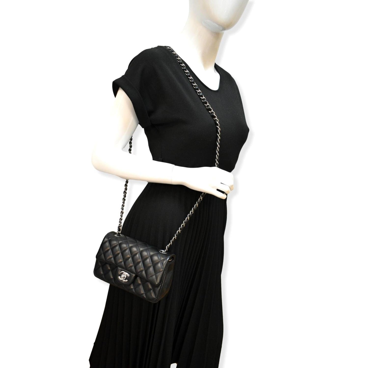 Chanel Classic Rectangle Flap - Deals Leather Lambskin Black Travel Bag