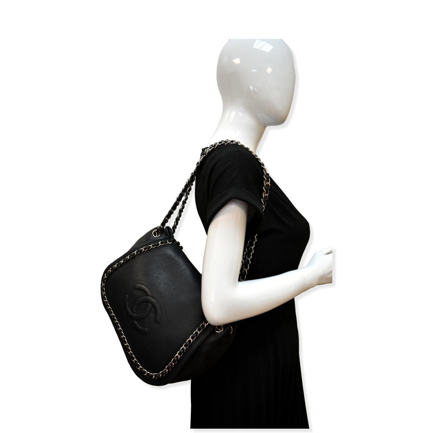 Chanel CC Around Flap Pebbled Calfskin Black Travel Bag