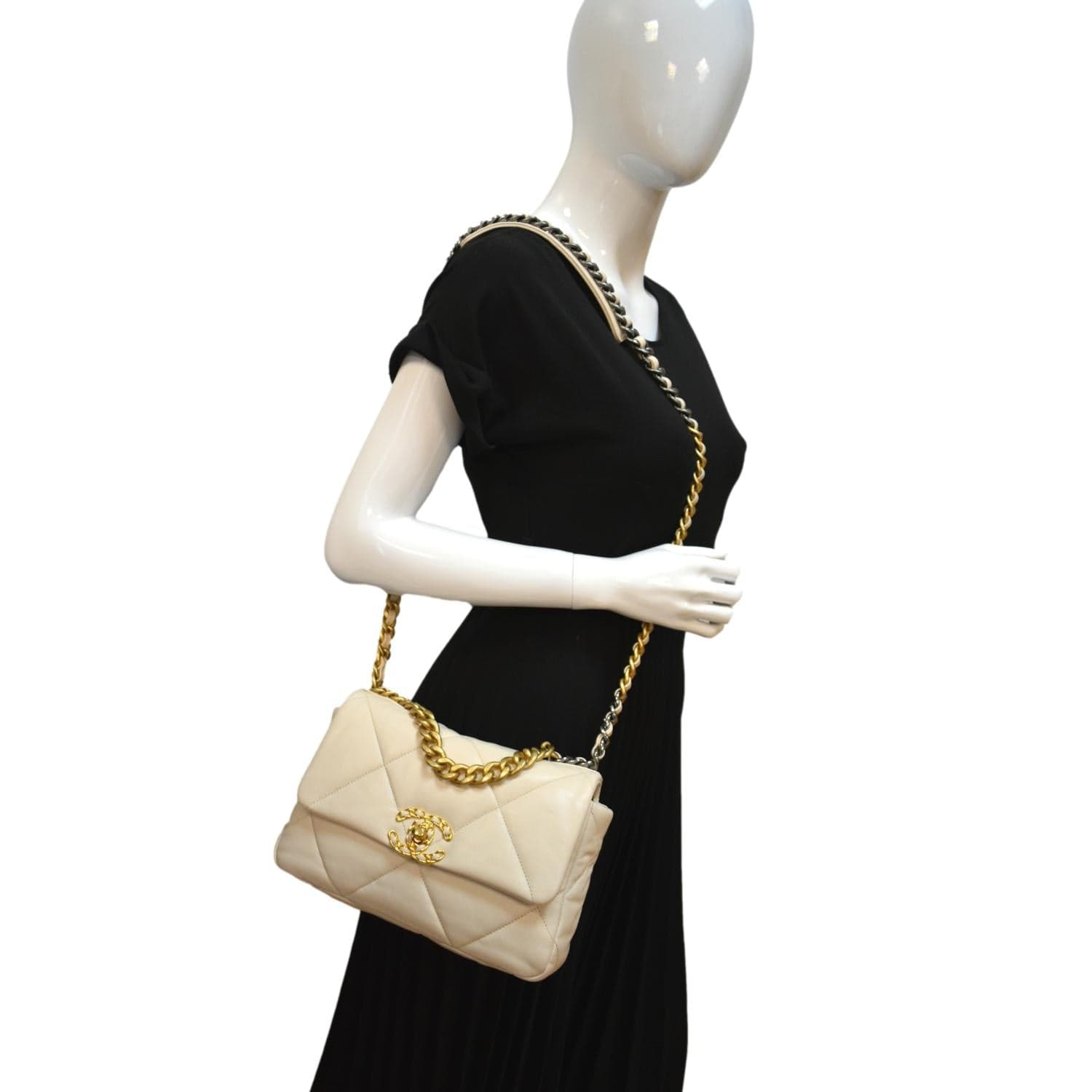 Chanel 19 Flap Quilted - Deals Leather Lambskin White Travel Bag