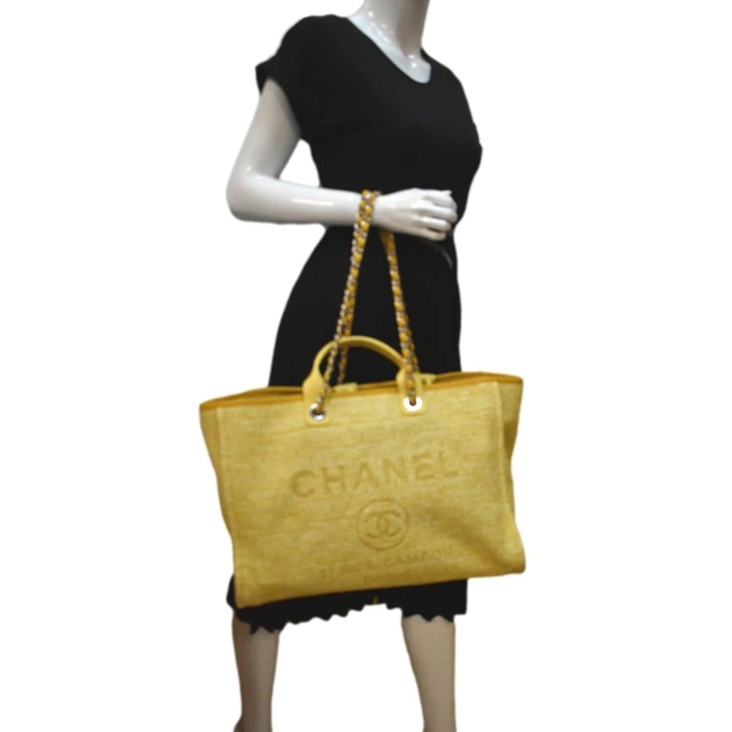 Chanel Deauville Tweed Shopping - 10 Canvas Gold Travel Bag