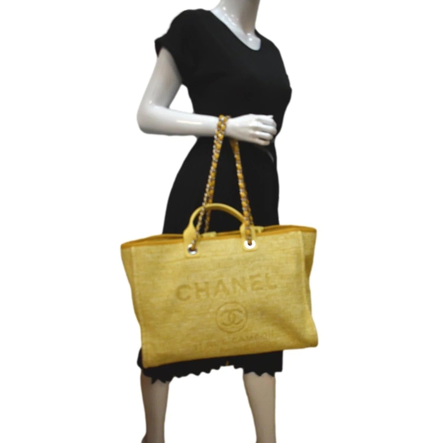 Chanel Deauville Tweed Shopping - 10 Canvas Gold Travel Bag