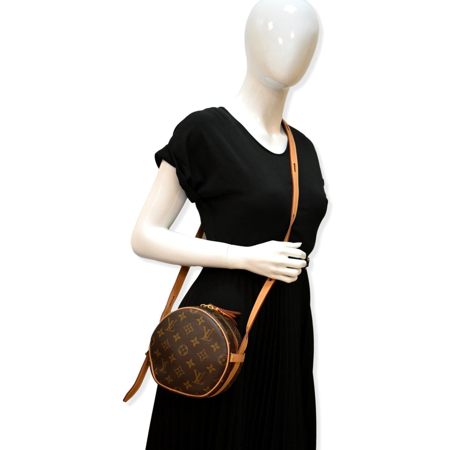 Louis Boite Chapeau Souple Pm Crossbody Bag Canvas Monogram