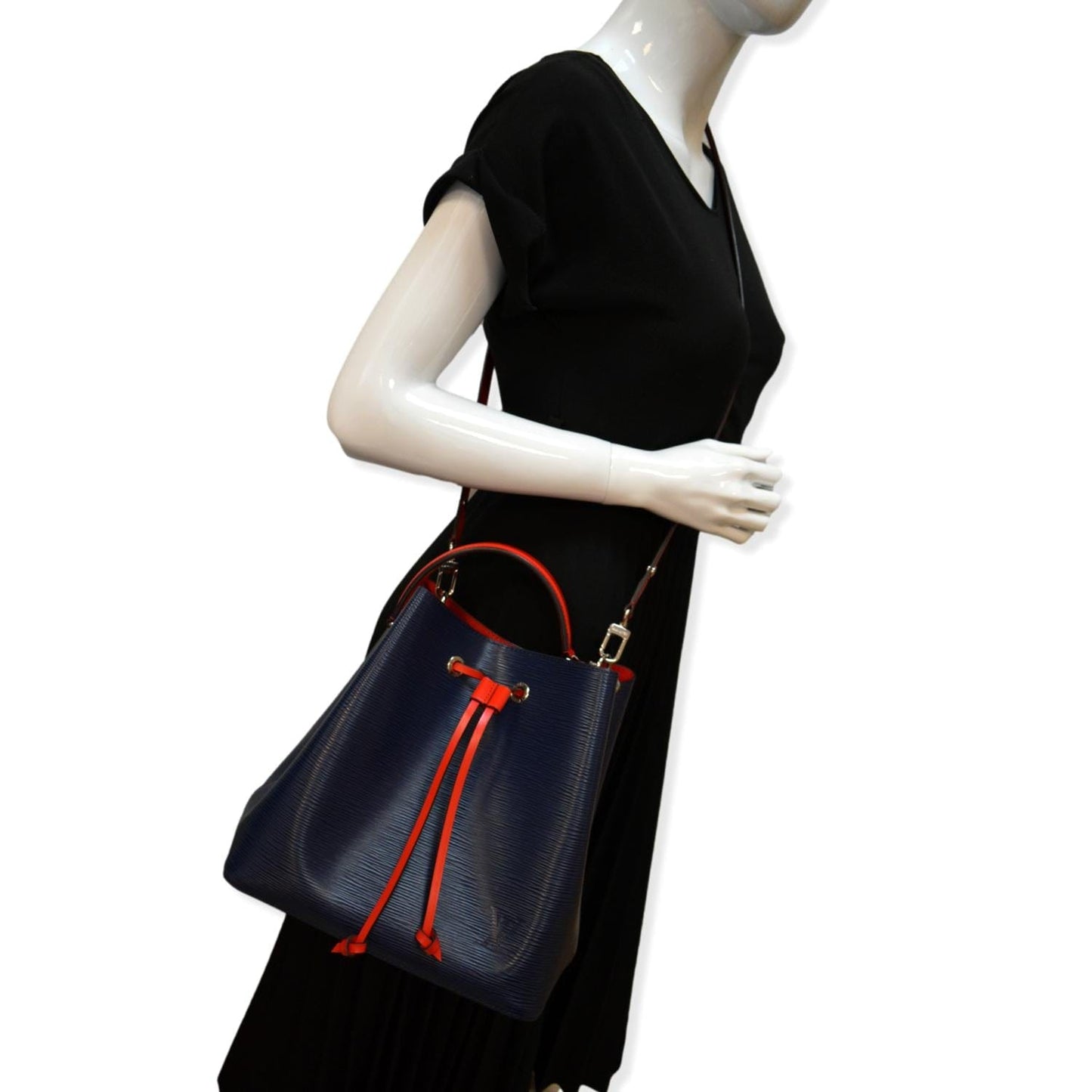 Louis Neonoe Epi Shoulder Bag Indigo Leather