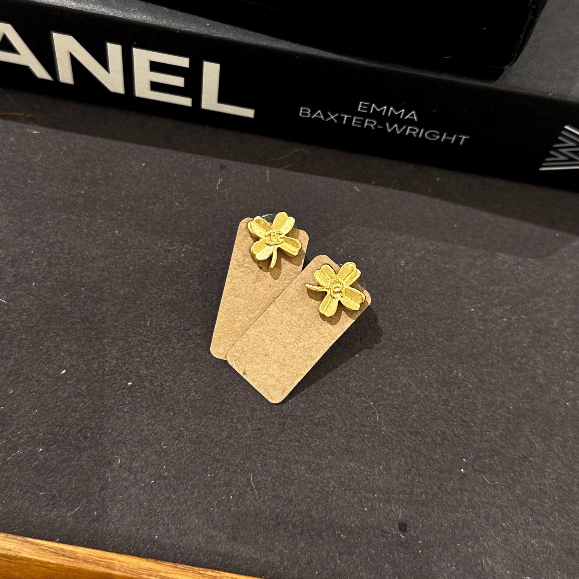 Chanel   earrings