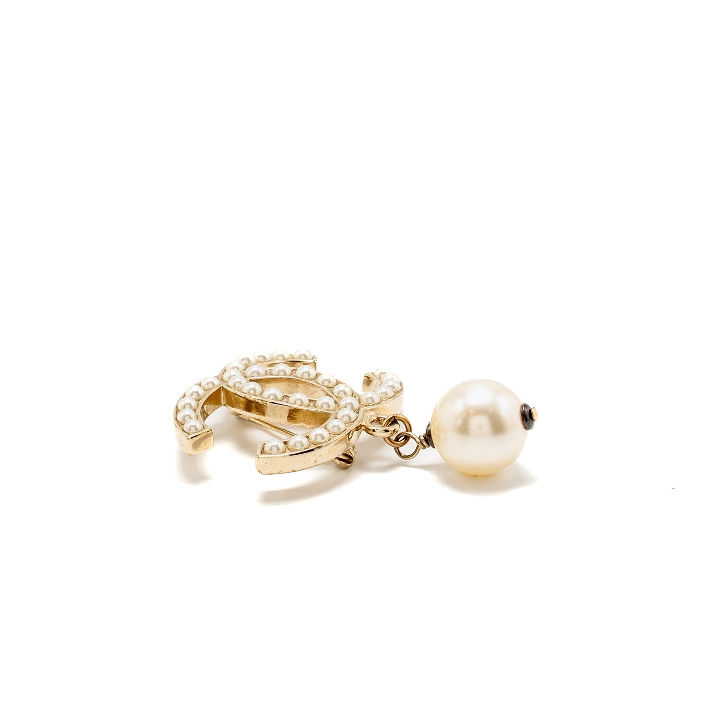 Chanel CC Brooch Pearl Drop Light Tone Gold Handbag