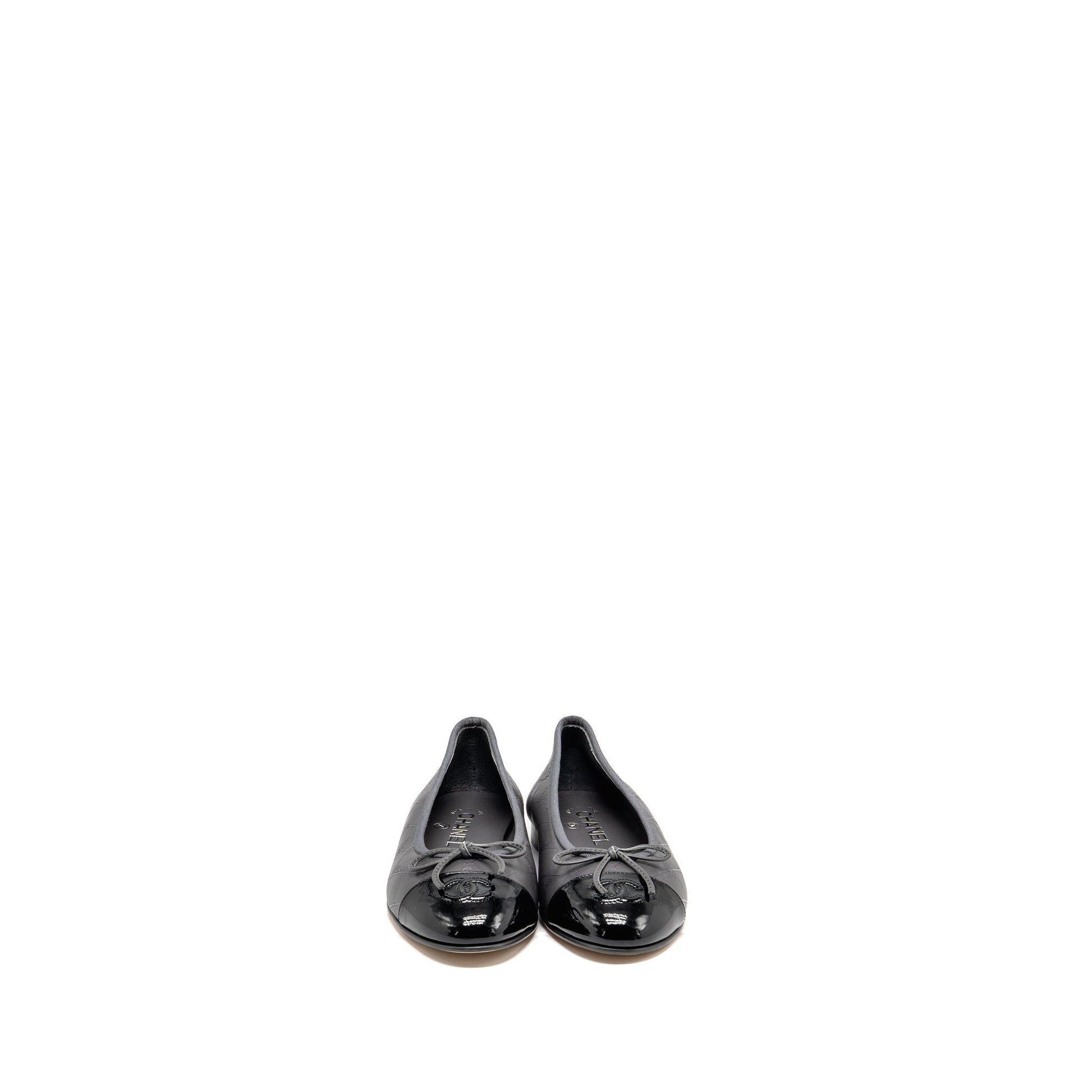 Chanel rey Black Grey Shoes