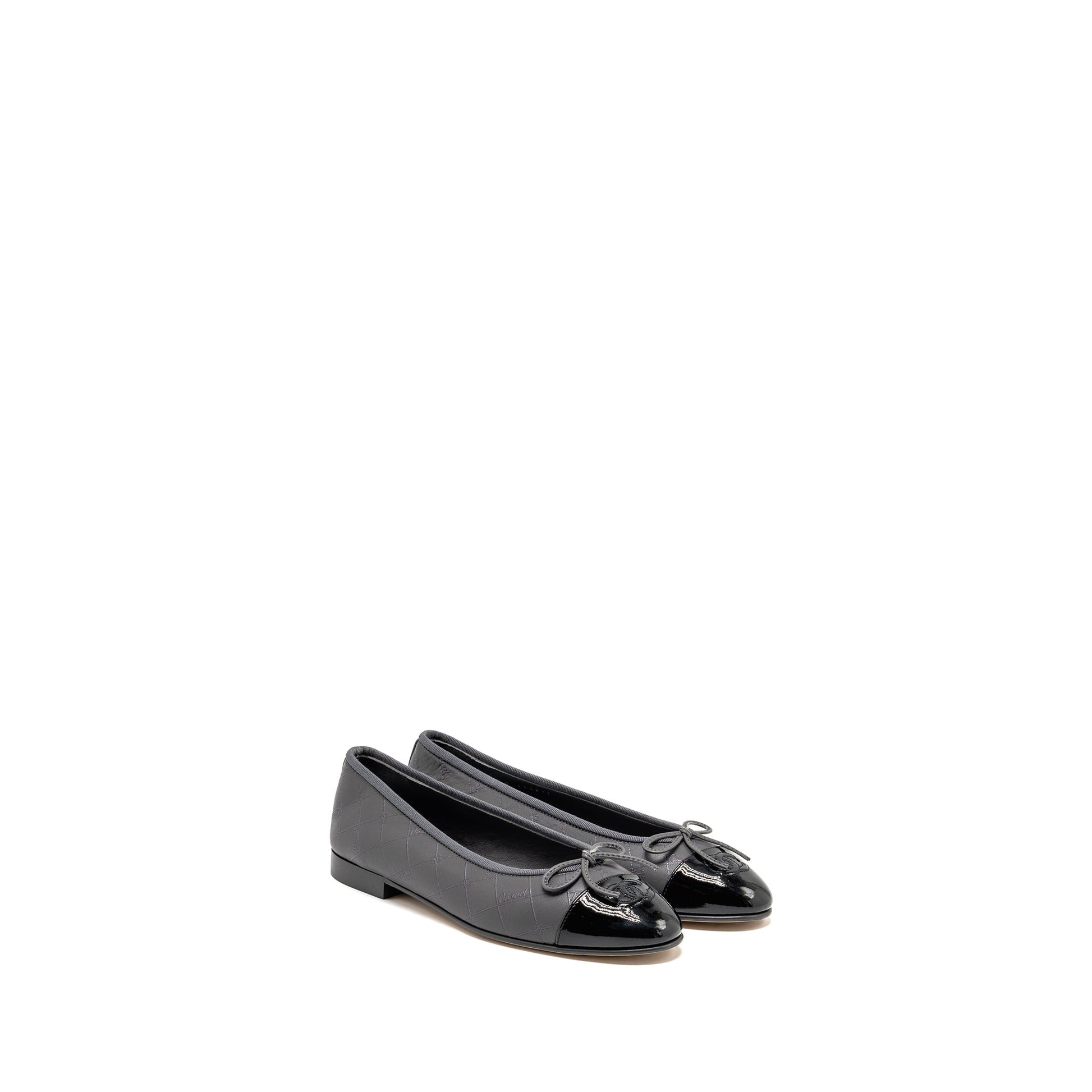 Chanel rey Black Grey Shoes