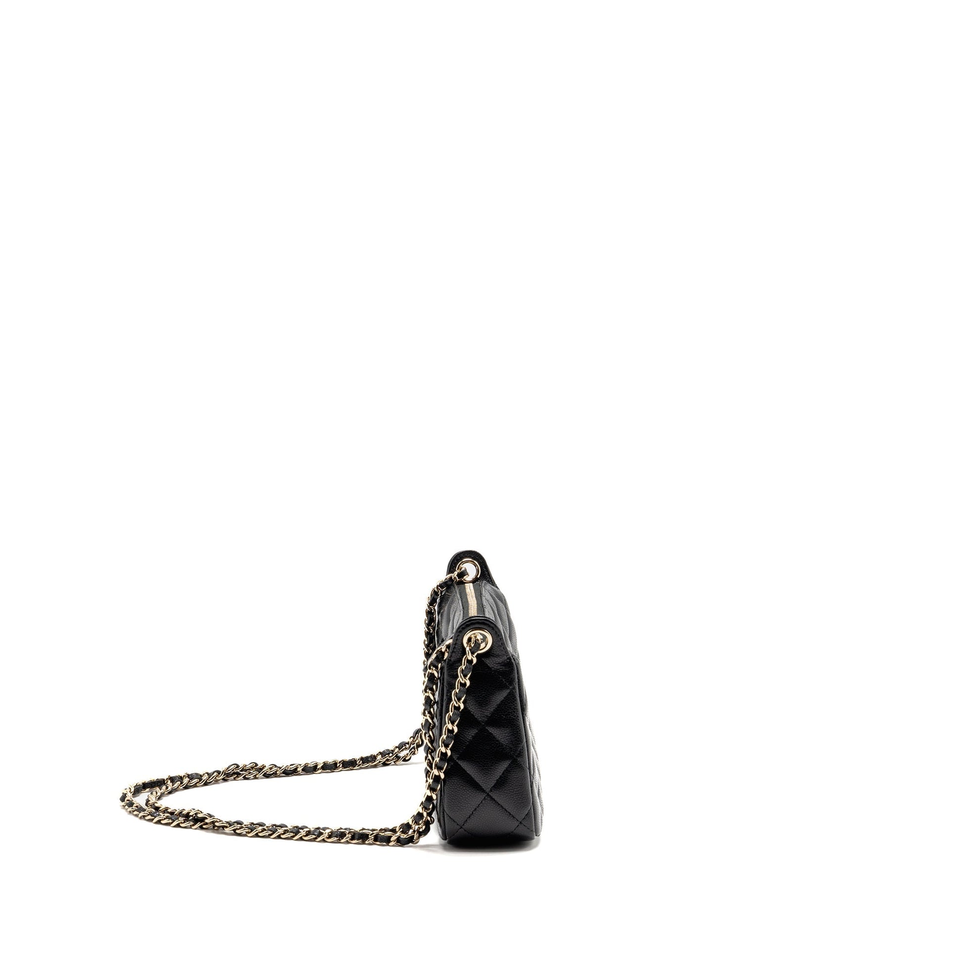Chanel 25A zip caviar LGHW microchip Black Clutch Bag